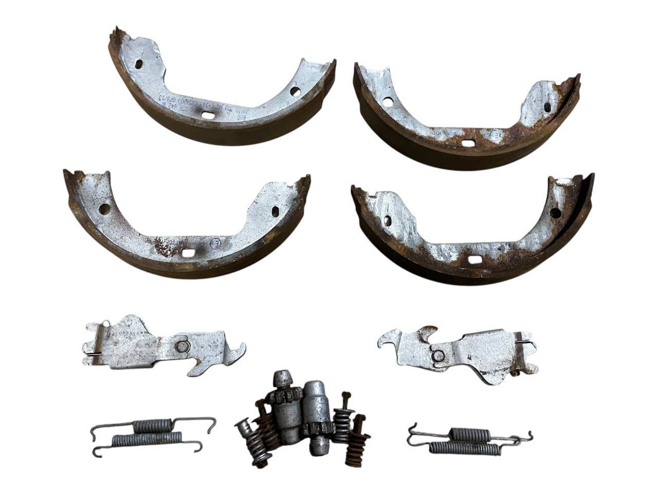 BMW X6 (E71 / E72) Handbrake/parking brake pads BMW X6 Handbrake/parking brake pads OEM 0038346...