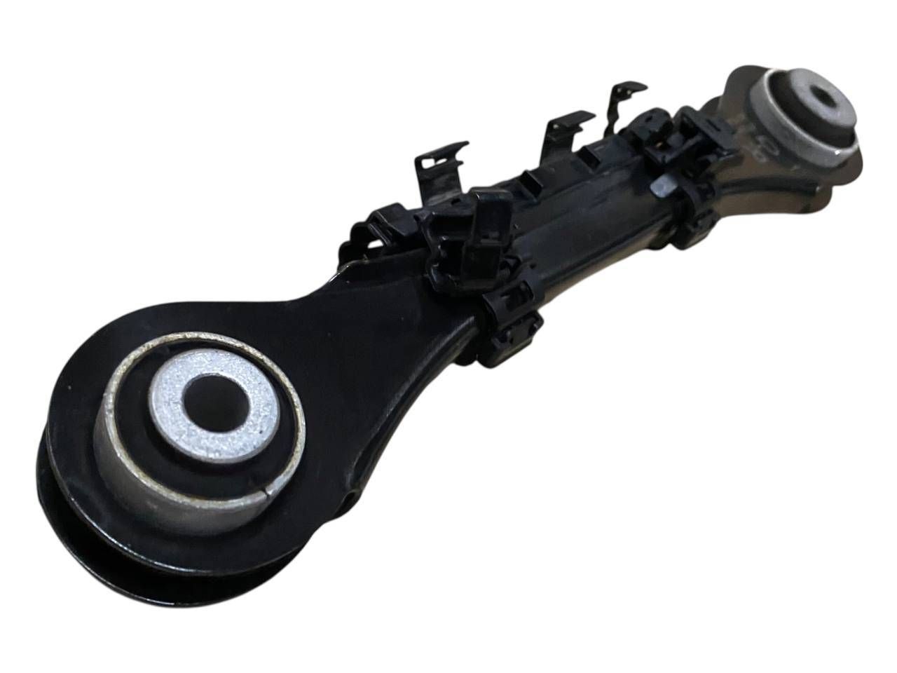 BMW 3 (F30 / F31) Rear control arm BMW 3 SERIES Rear control arm OEM 33326792544

...