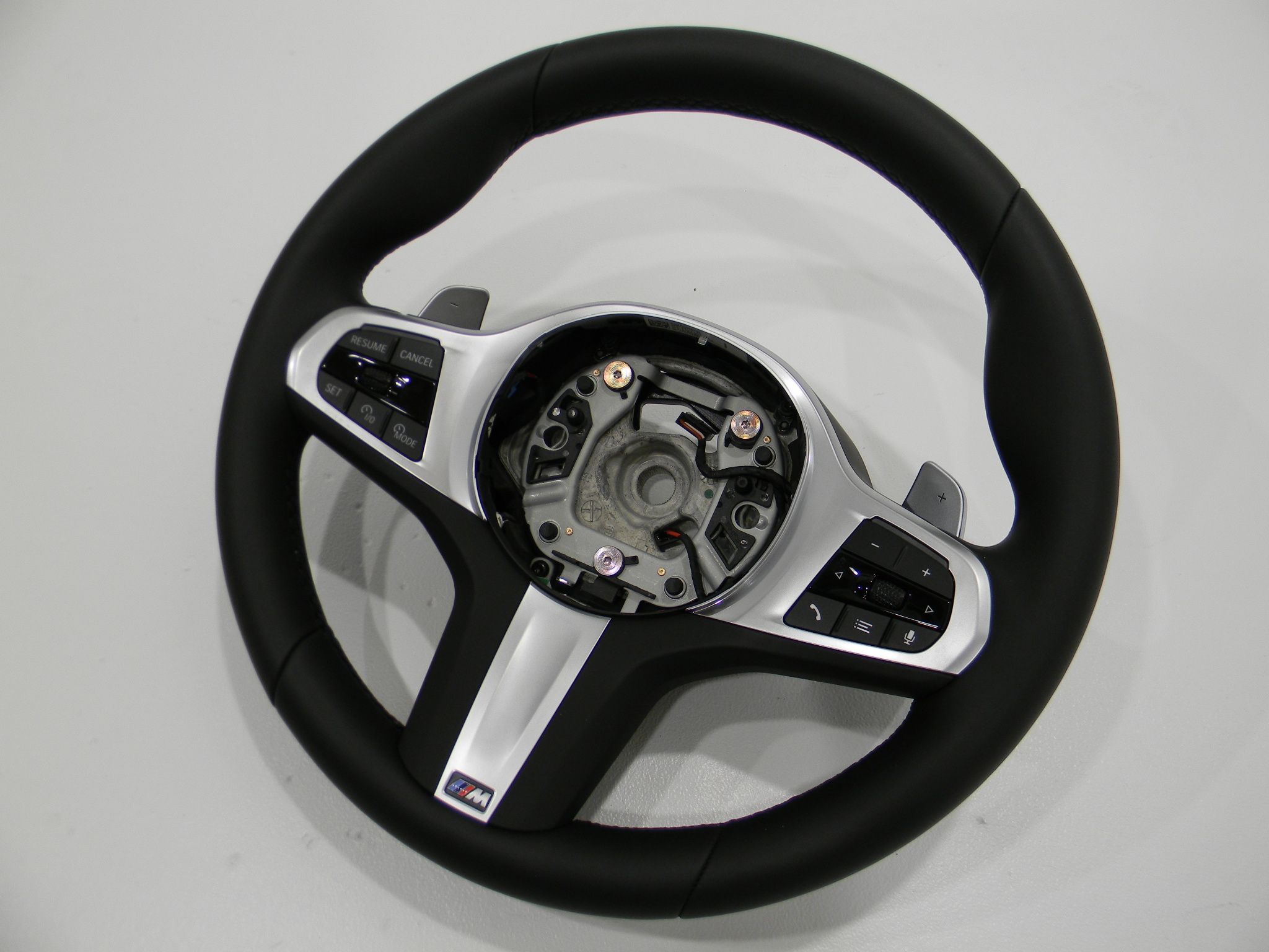 BMW X5 (G05) Lenkrad / Steering Wheel BMW X5 Lenkrad / Steering Wheel OEM 32305A4B4A7...