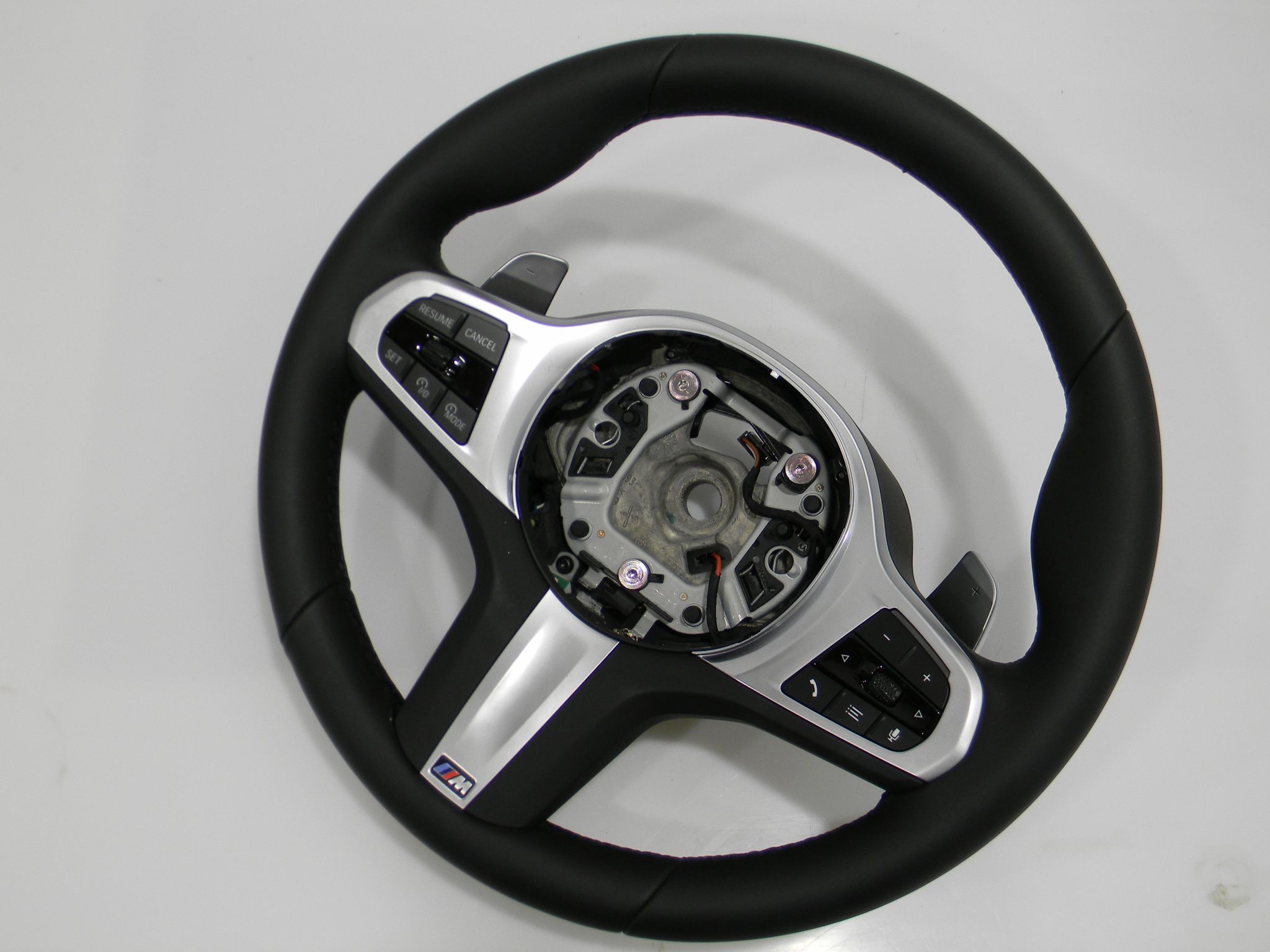BMW X5 (G05) Lenkrad / Steering Wheel BMW X5 Lenkrad / Steering Wheel OEM 32305A4B4A7...