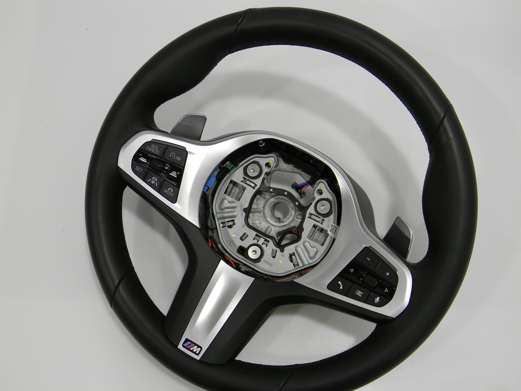 BMW 3 (G20 / G21) Lenkrad / Steering Wheel BMW 3 SERIES Lenkrad / Steering Wheel OEM 32308...