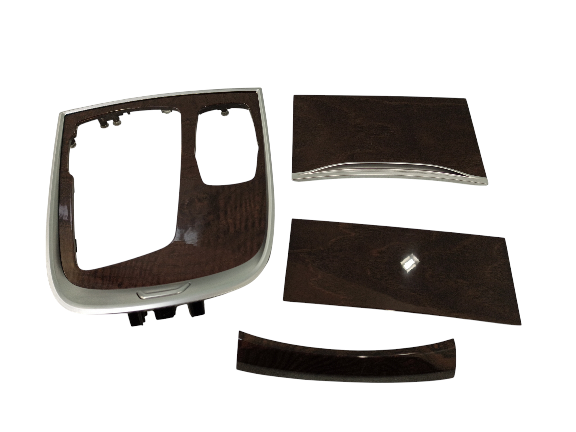 BMW 7 (G11 / G12) Center console decorative trim BMW 7 SERIES Center console decorative trim OEM...