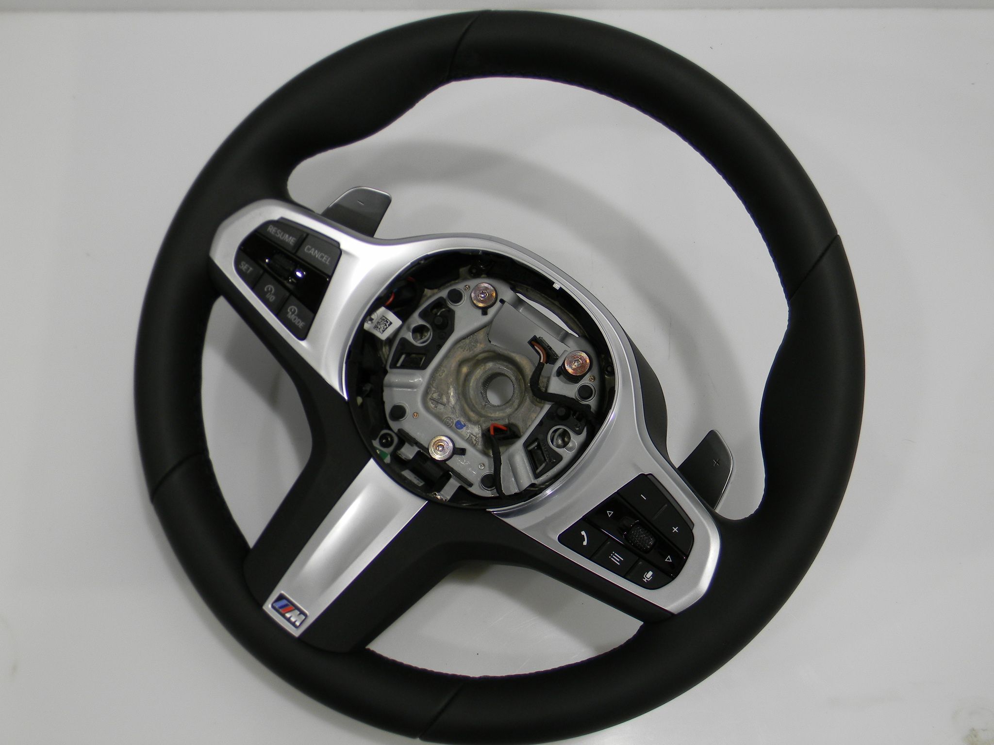 BMW X5 (G05) steering wheel BMW X5 Steering Wheel OEM 32305A4B4A7

Part cod...