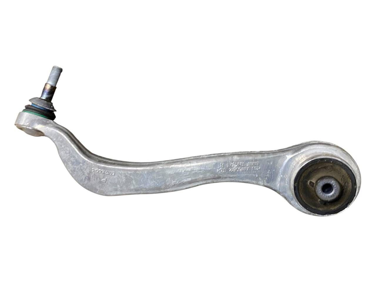 BMW 3 (G20 / G21) Front control arm BMW 3 SERIES Front control arm OEM 6879850

Par...