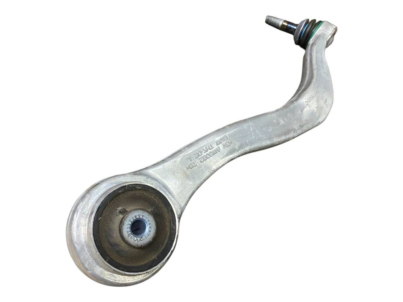 BMW 3 (G20 / G21) Front control arm BMW 3 SERIES Front control arm OEM 6879849

Par...