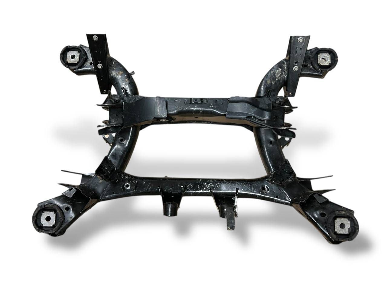 BMW X6 (E71 / E72) Rear subframe BMW X6 Rear subframe OEM 0G58500

Part codes: 0...