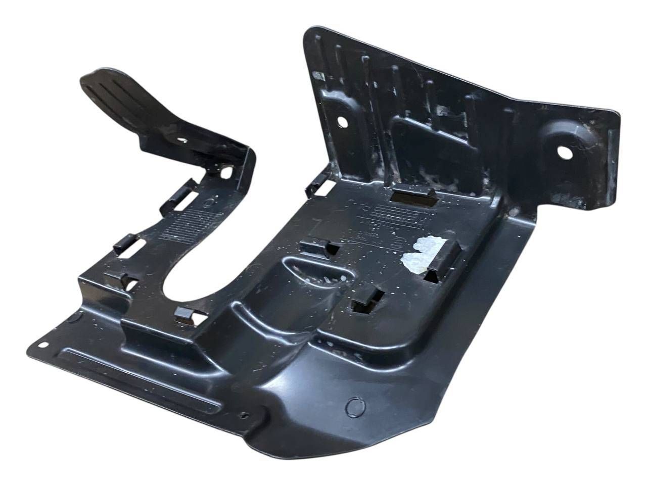 BMW X5 (G05) Front underbody cover/under tray BMW X5 Front underbody cover/under tray OEM 742...