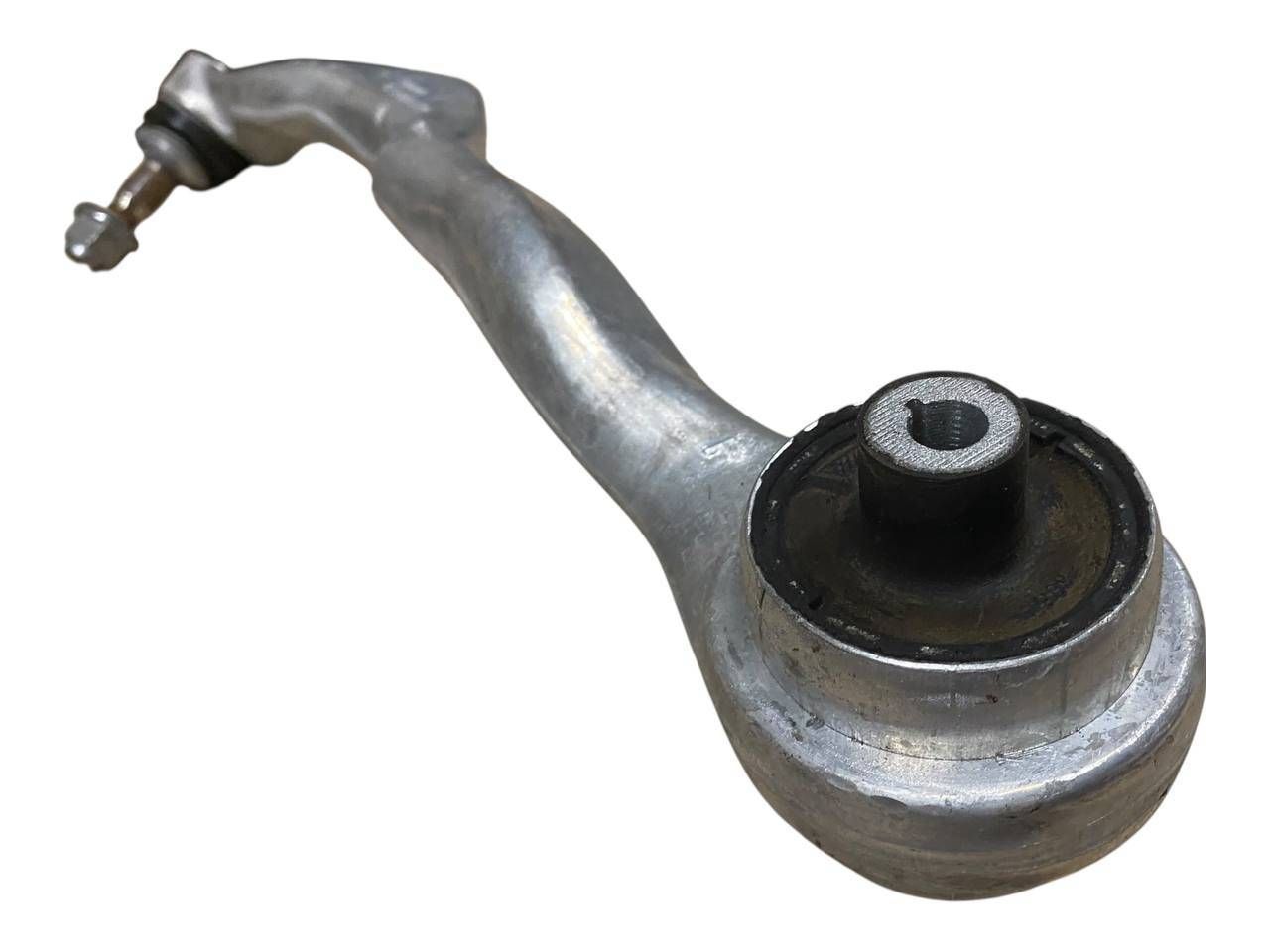 BMW 3 (F30 / F31) Front control arm BMW 3 SERIES Front control arm OEM 31126851259
...