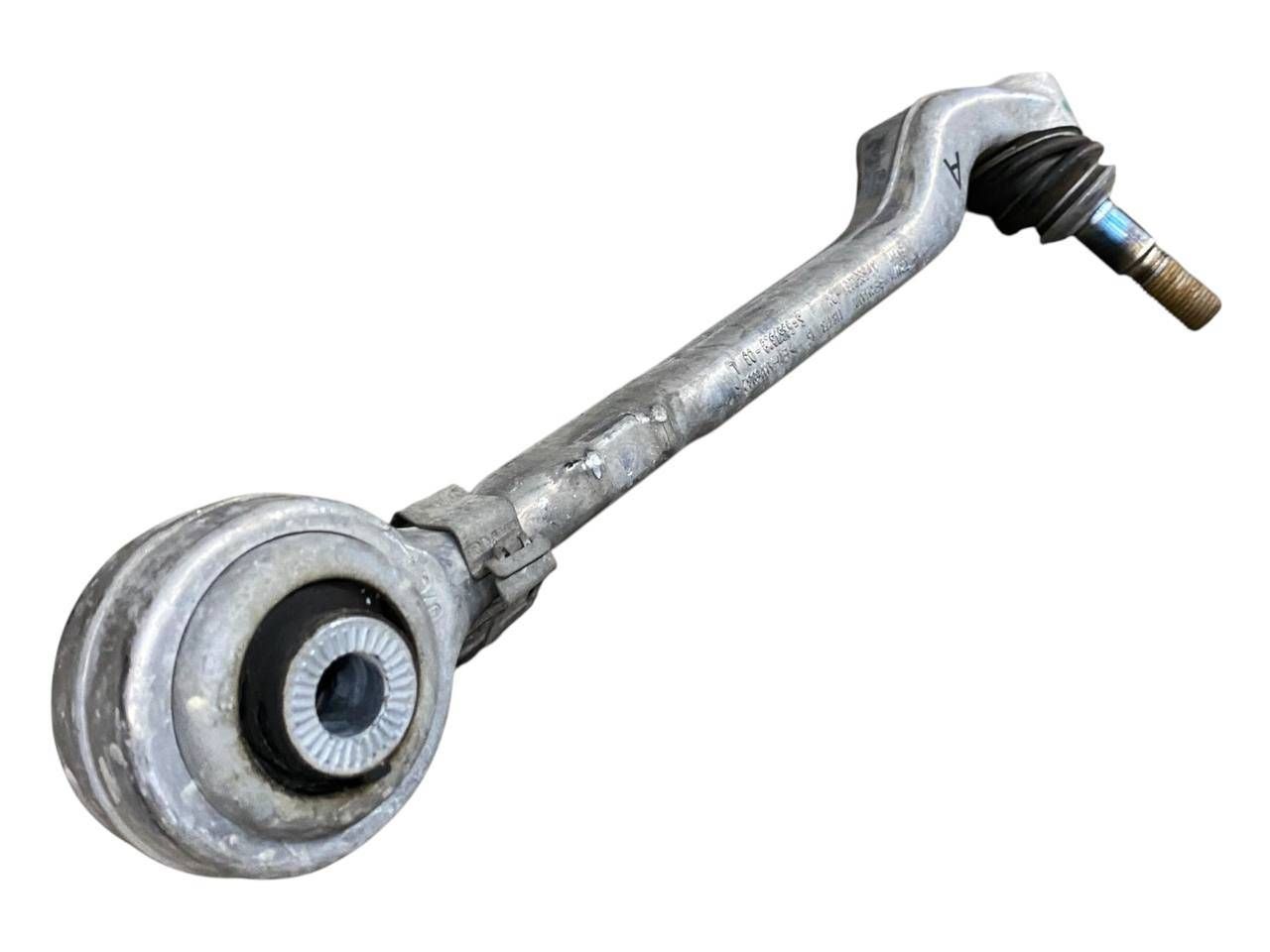 BMW 3 (F30 / F31) Front control arm BMW 3 SERIES Front control arm OEM 6852991

Par...