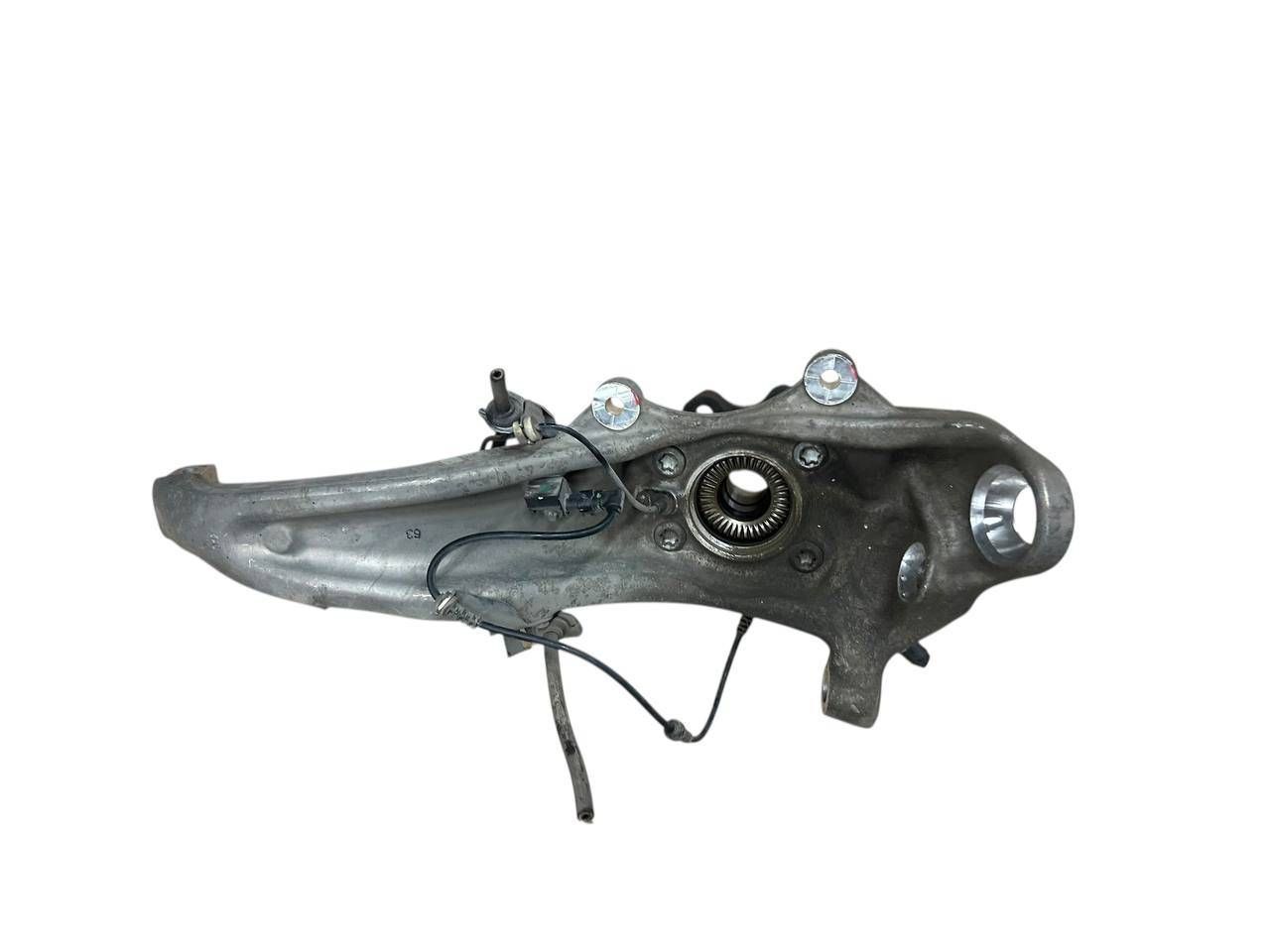 BMW 7 (G11 / G12) Front wheel hub spindle knuckle BMW 7 SERIES Front wheel hub spindle knuckle OE...