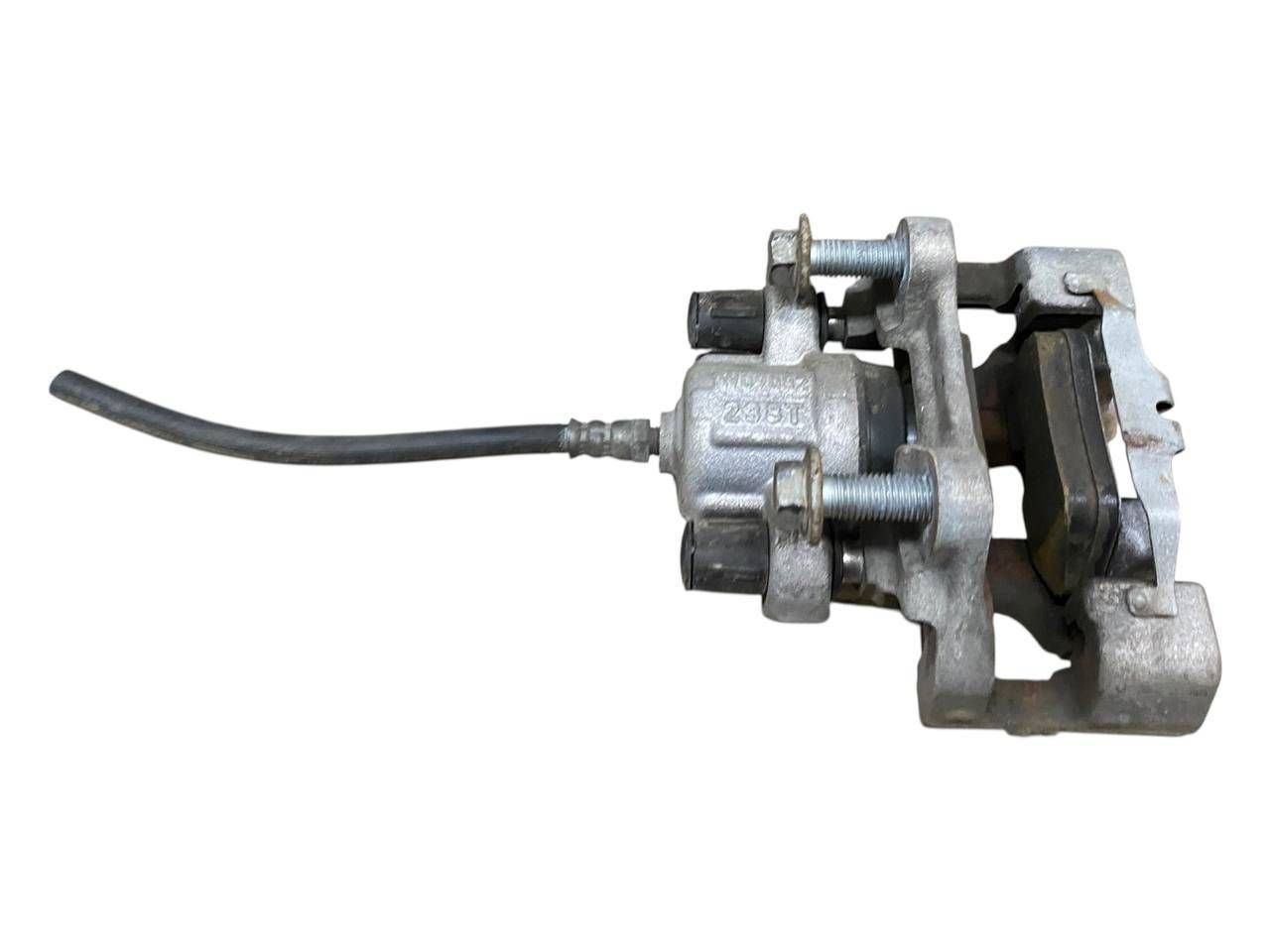 BMW 3 (F30 / F31) REAR Brake caliper BMW 3 SERIES REAR Brake caliper OEM 6850858

Pa...