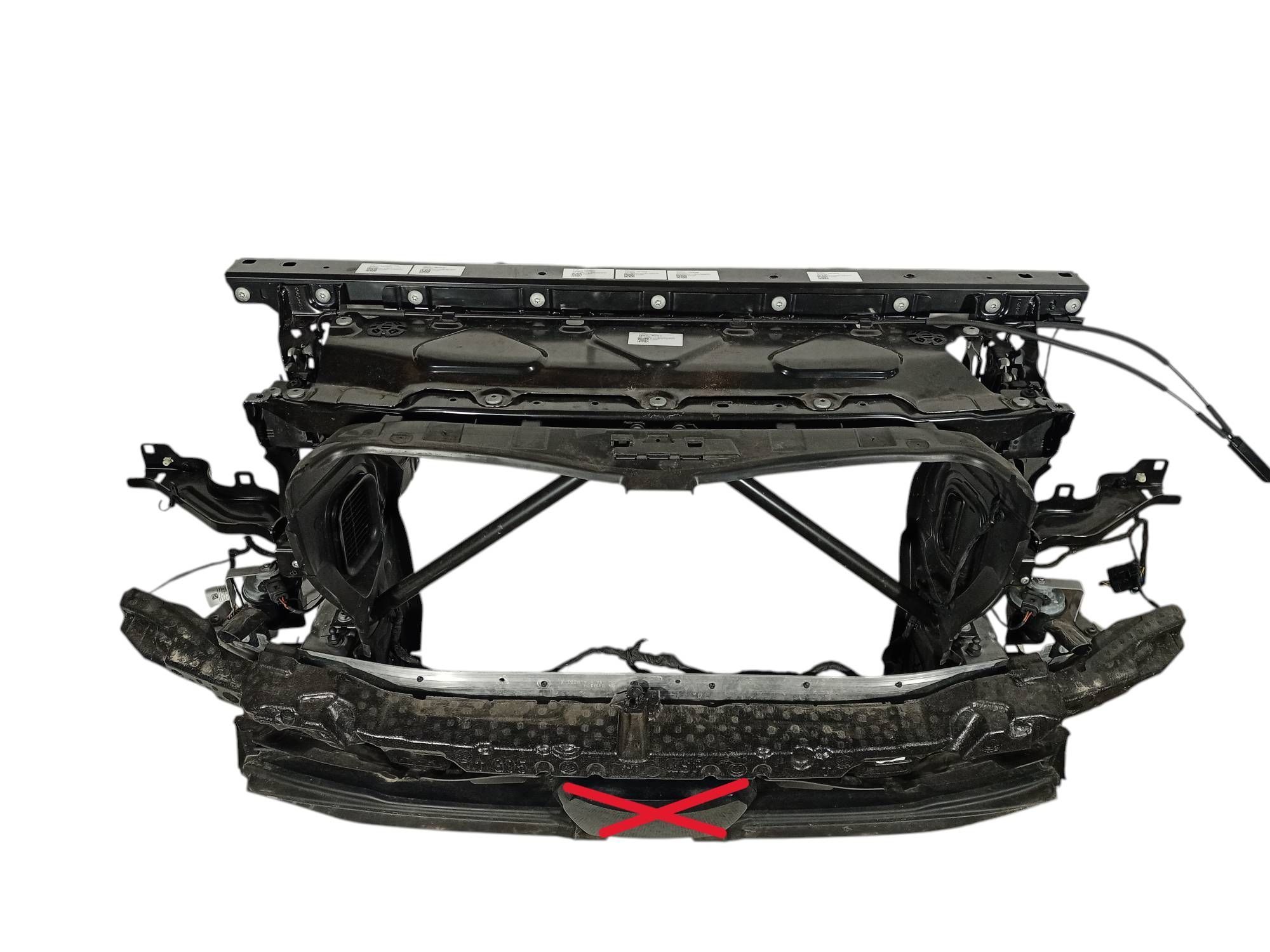 BMW X5 (G05) Radiator support slam panel BMW X5 Radiator support slam panel OEM 51118085...