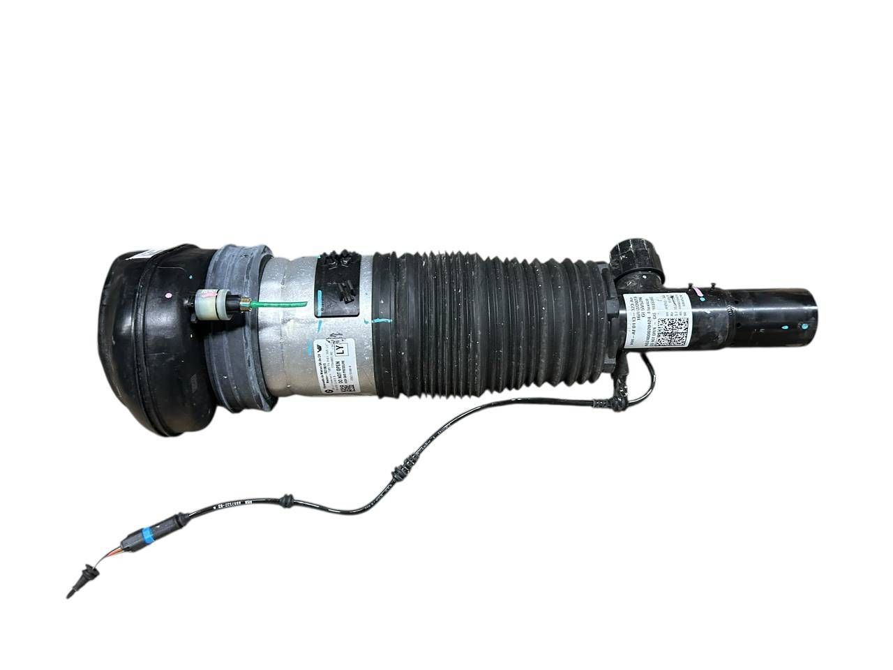BMW X5 (G05) Front air suspension shock absorber BMW X5 Front air suspension shock absorber OEM ...