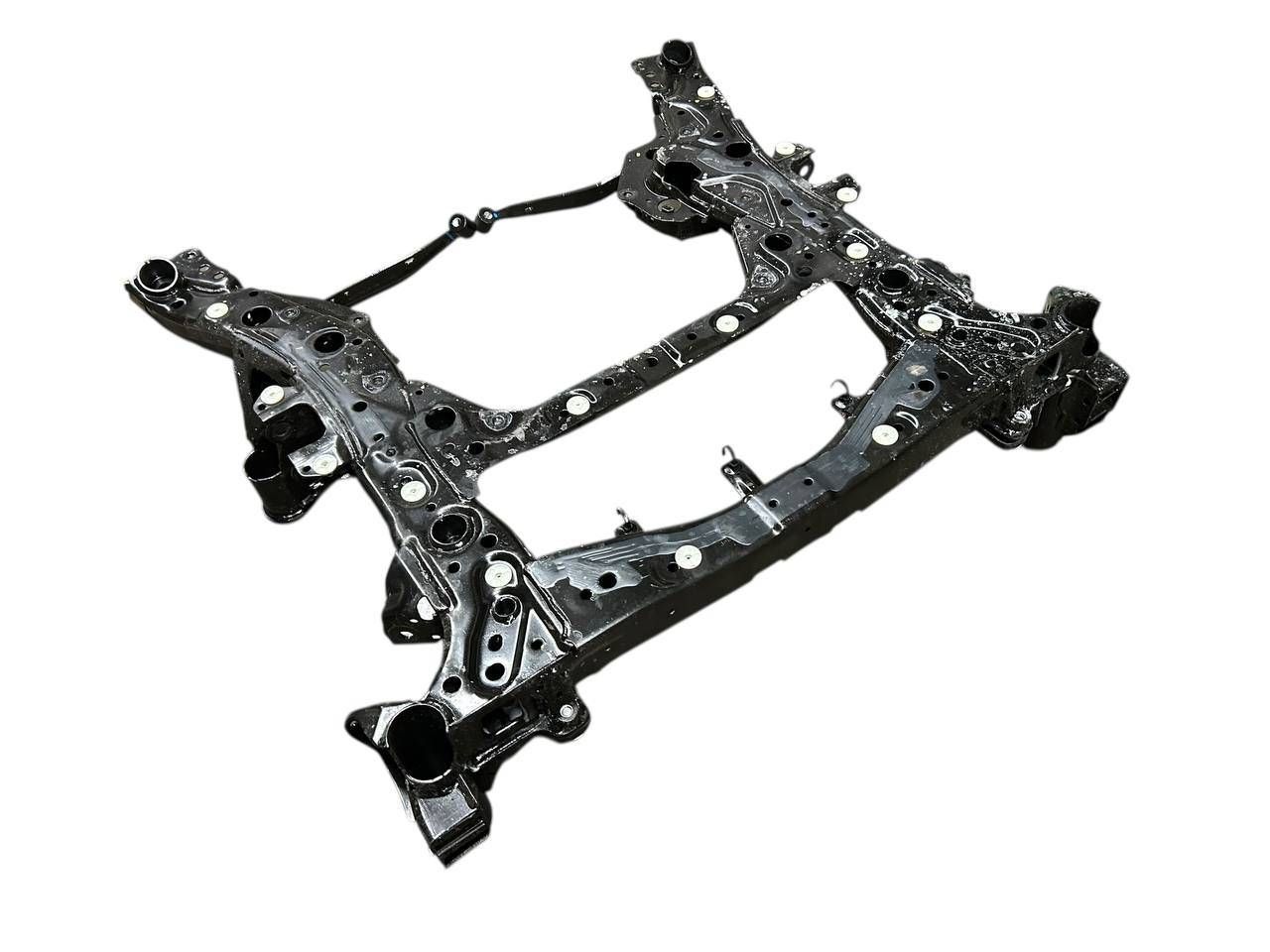 BMW X5 (G05) Front subframe BMW X5 Front subframe OEM 6884852

Part codes: ...