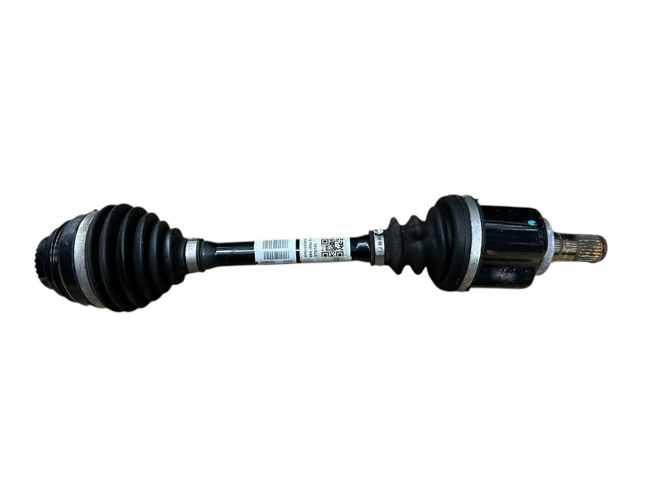 BMW X1 (F48) Front driveshaft BMW X1 Front driveshaft OEM 31608611939

Part c...