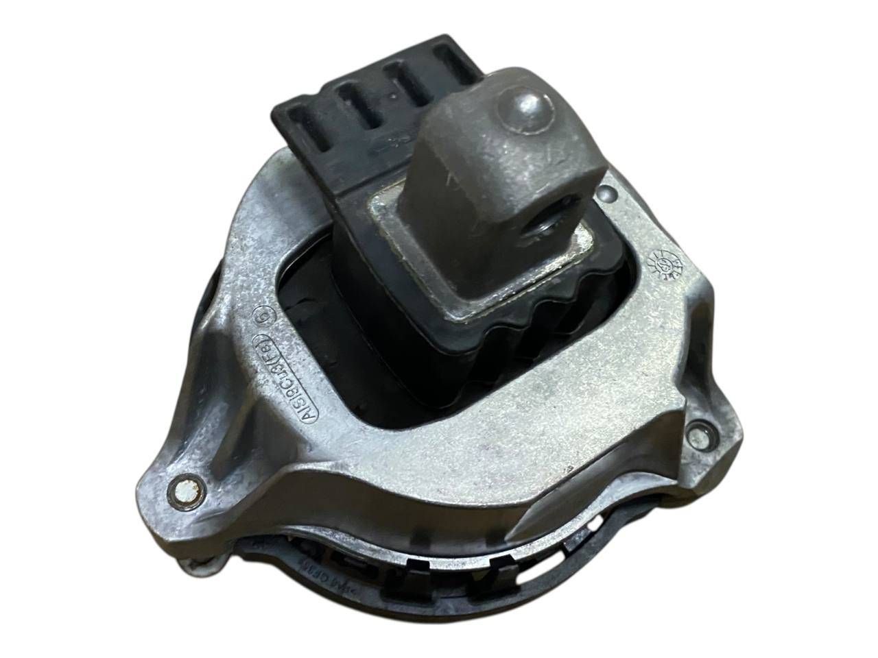BMW X5 (G05) Engine mount bracket BMW X5 Engine mount bracket OEM 9846462

Part c...