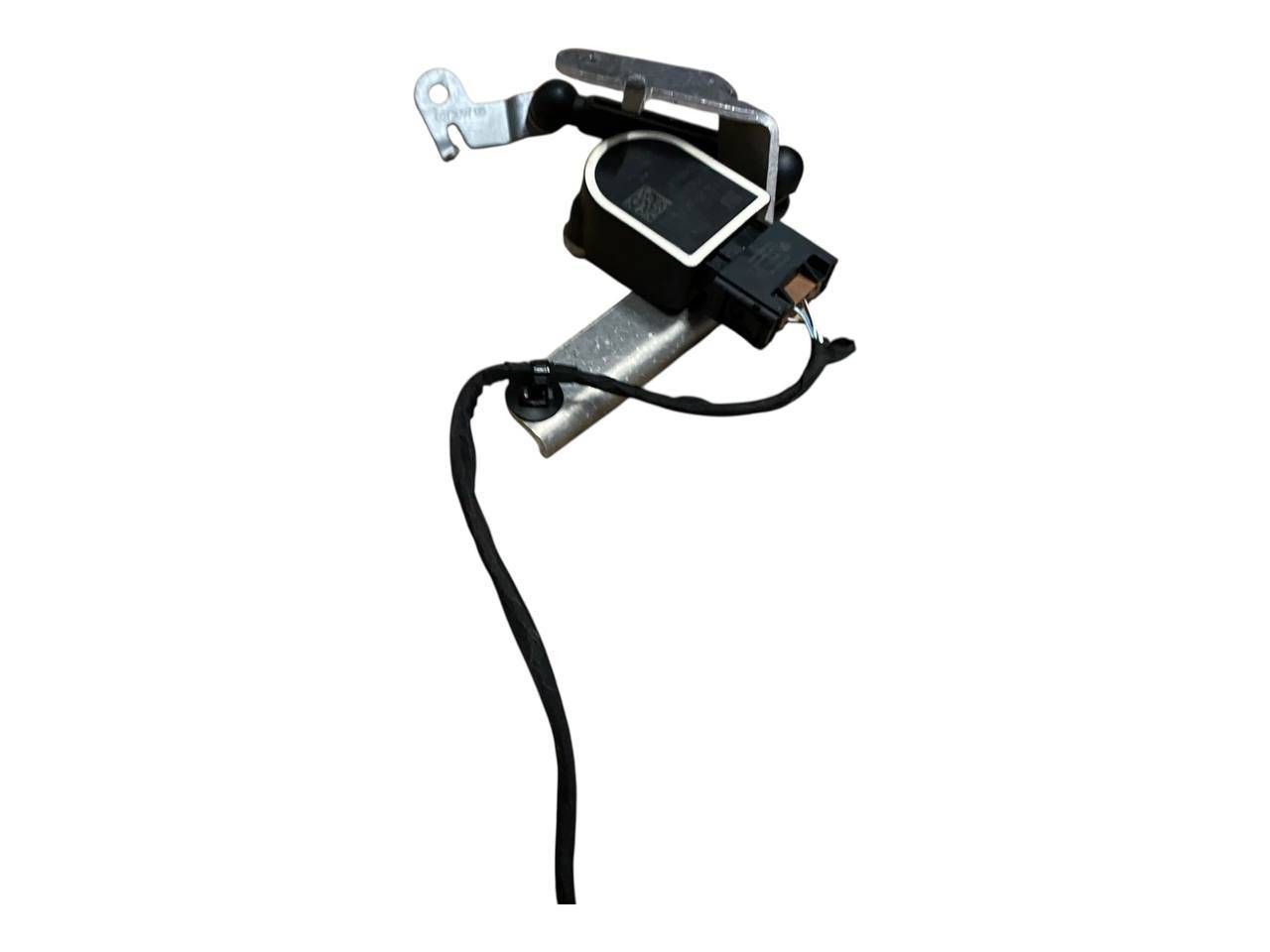 BMW 8 (G15) Rear air suspension level height sensor BMW M8 Rear air suspension level height sensor ...