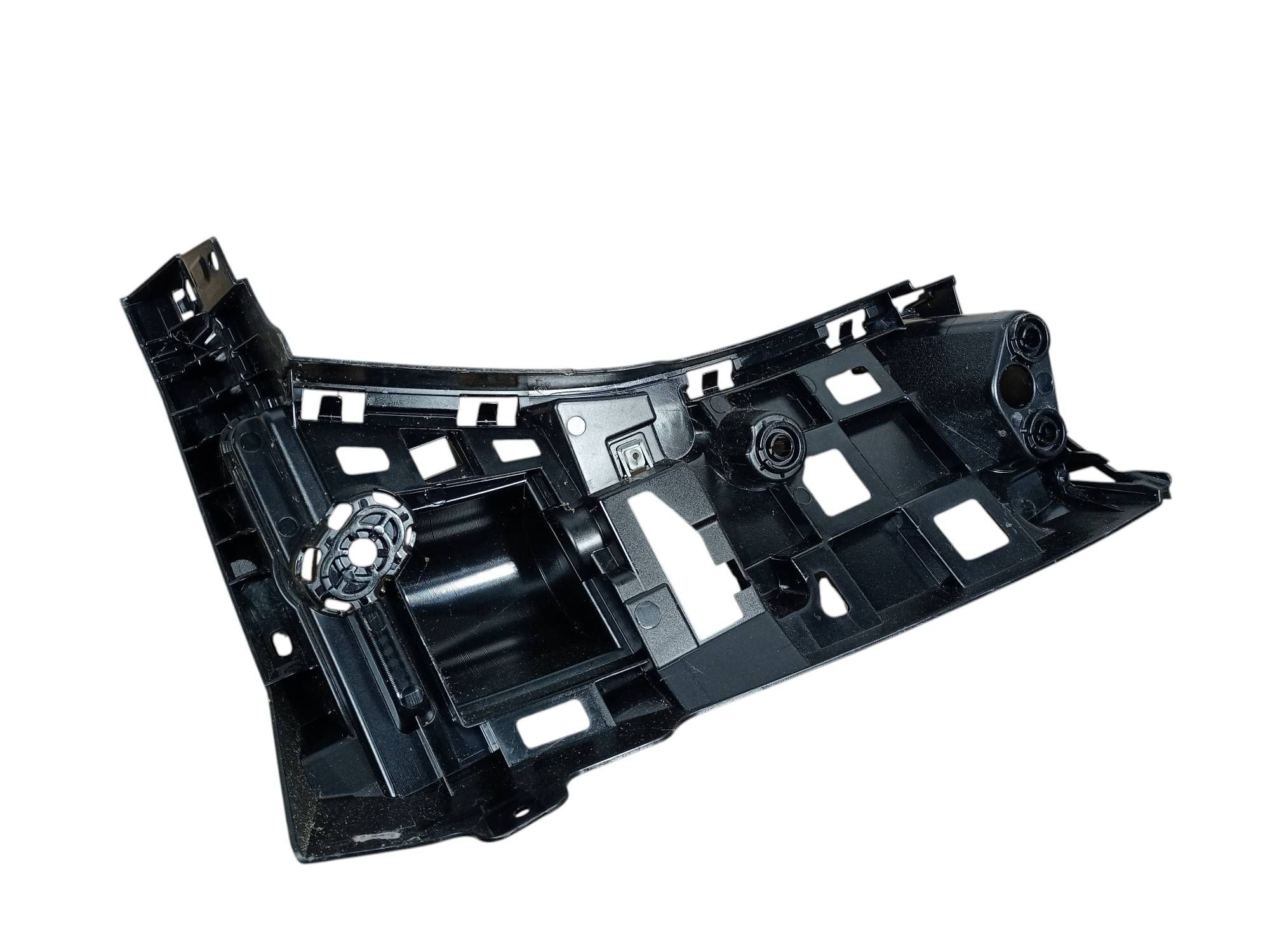 BMW X5 (G05) Rear bumper mounting bracket BMW X5 Rear bumper mounting bracket OEM 8086291...