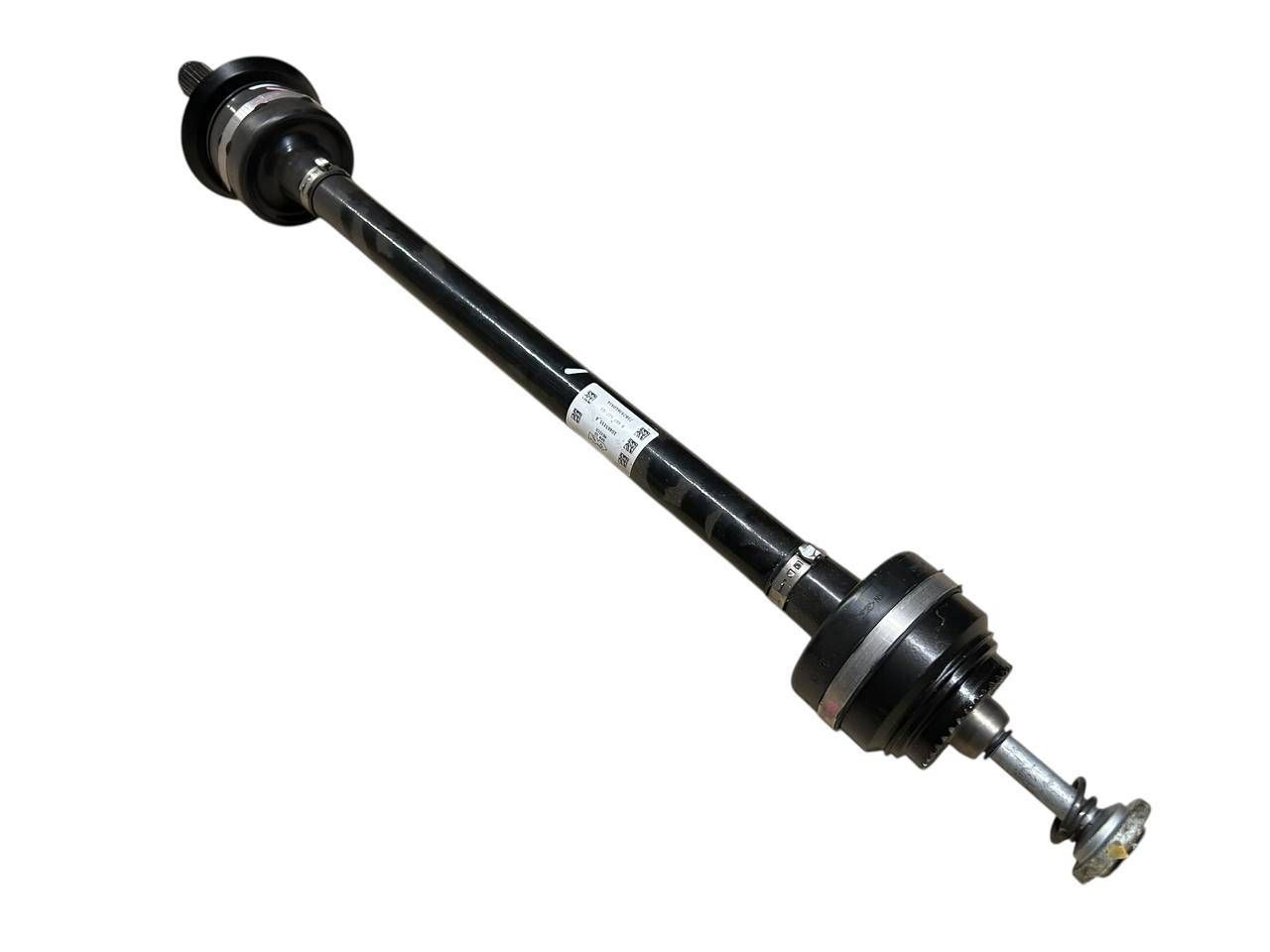 BMW X5 (G05) Rear driveshaft BMW X5 Rear driveshaft OEM 8487527

Part codes:...