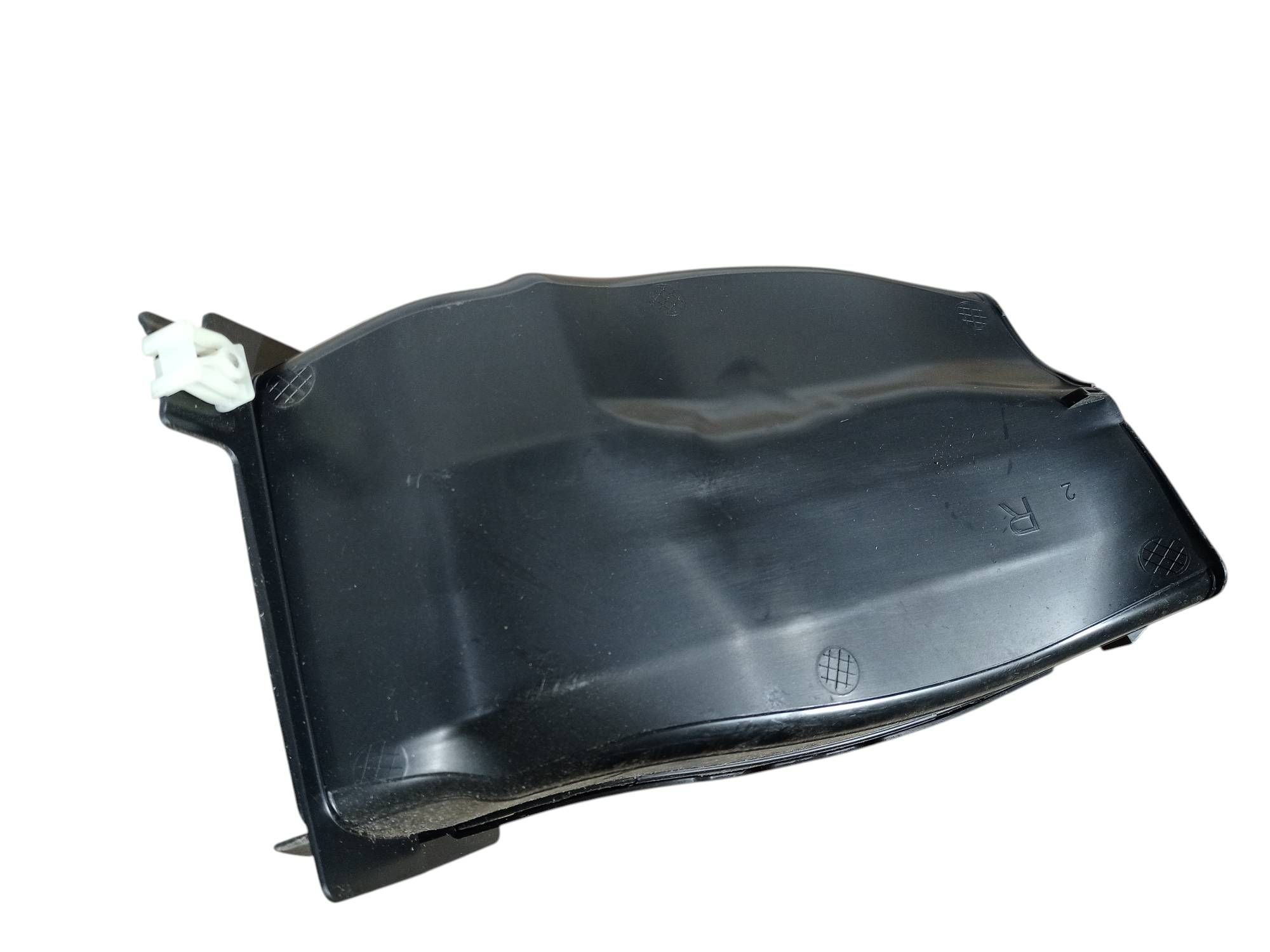 BMW X5 (G05) Air intake duct part BMW X5 Air intake duct part OEM 7421700

Part c...