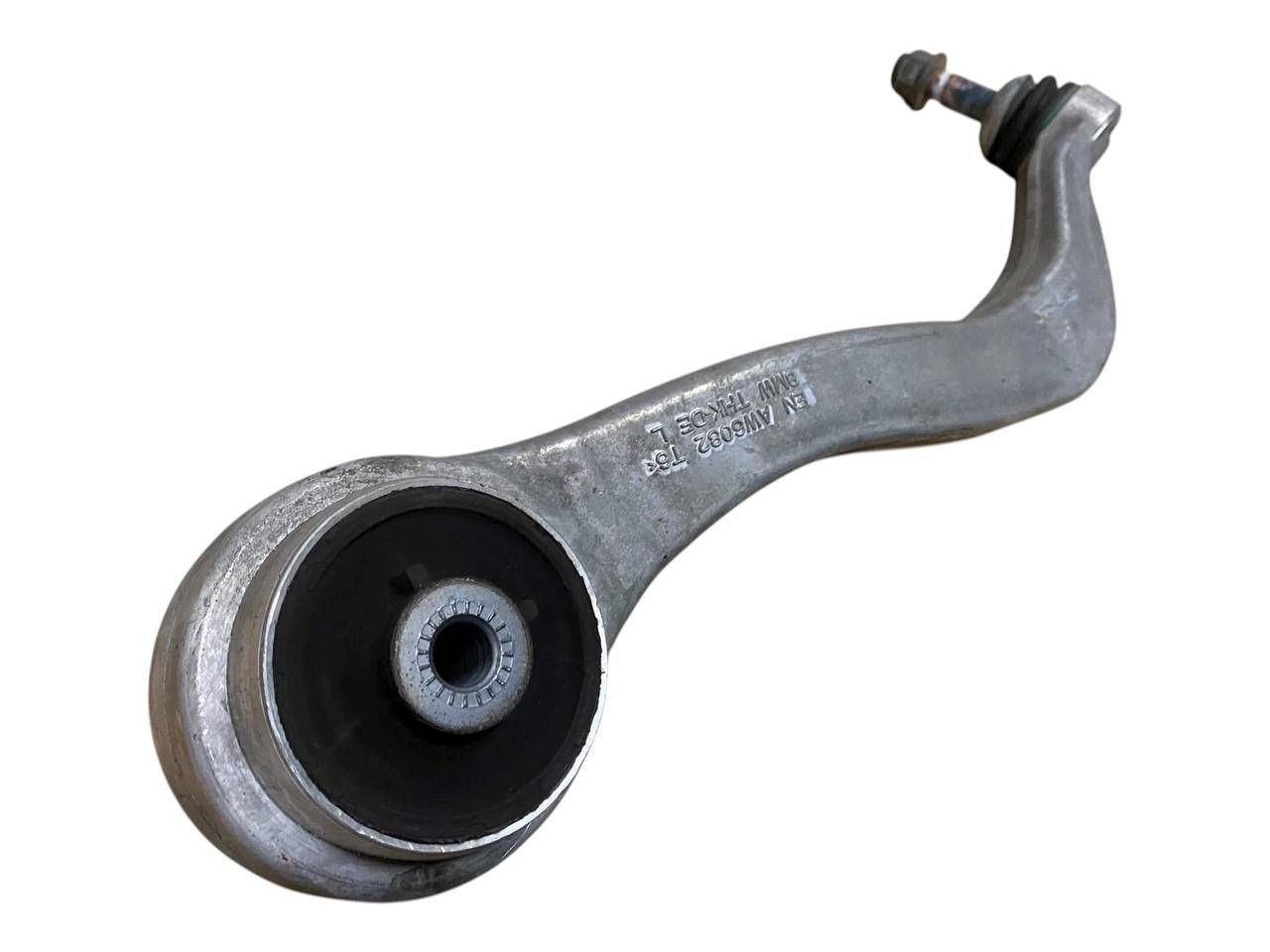 BMW 3 (G20 / G21) Front control arm BMW 3 SERIES Front control arm OEM 6879849

Par...