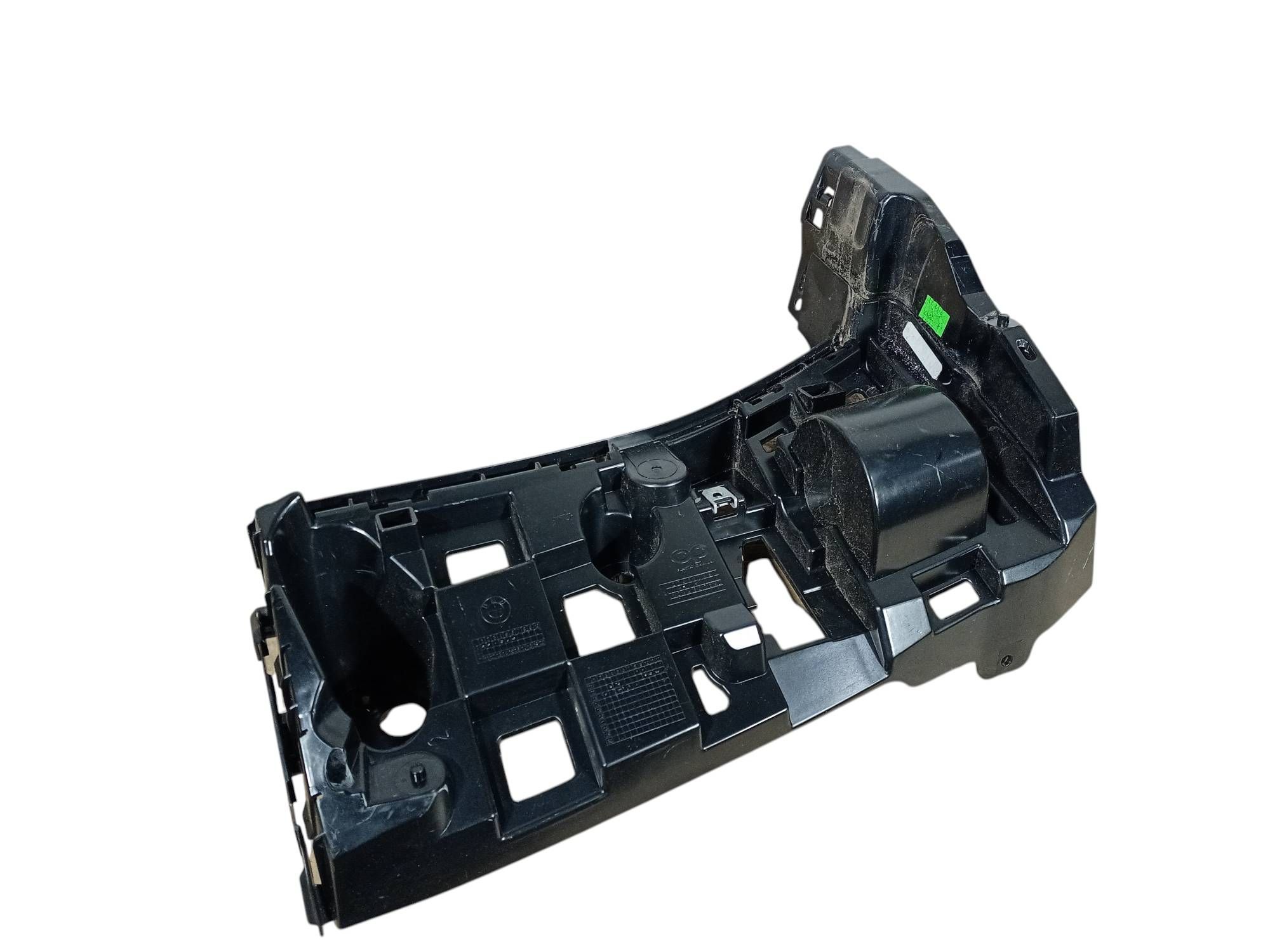 BMW X5 (G05) Rear bumper mounting bracket BMW X5 Rear bumper mounting bracket OEM 8086291...