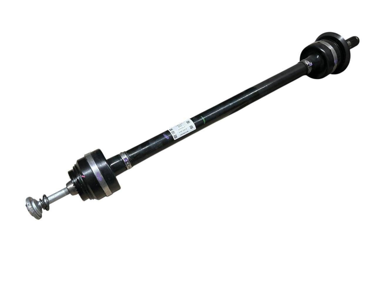 BMW X5 (G05) Rear driveshaft BMW X5 Rear driveshaft OEM 8487528

Part codes:...