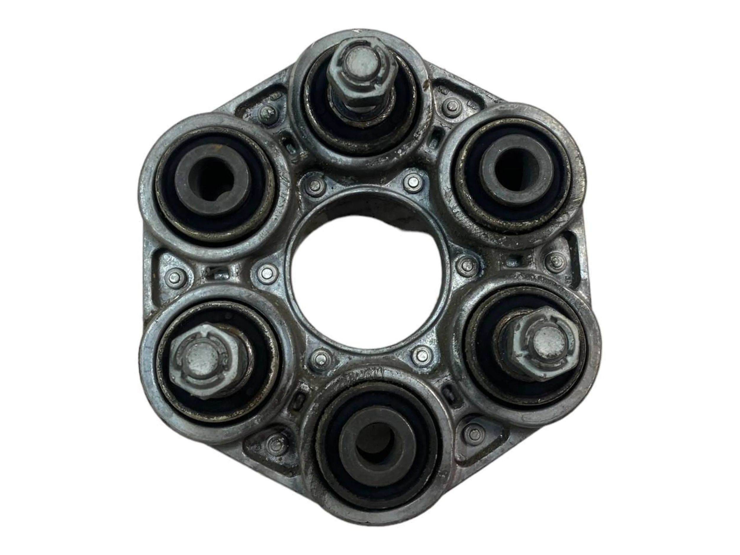 BMW 3 (F30 / F31) Rear prop shaft donut coupling/joint BMW 3 SERIES Rear prop shaft donut coupling/joi...