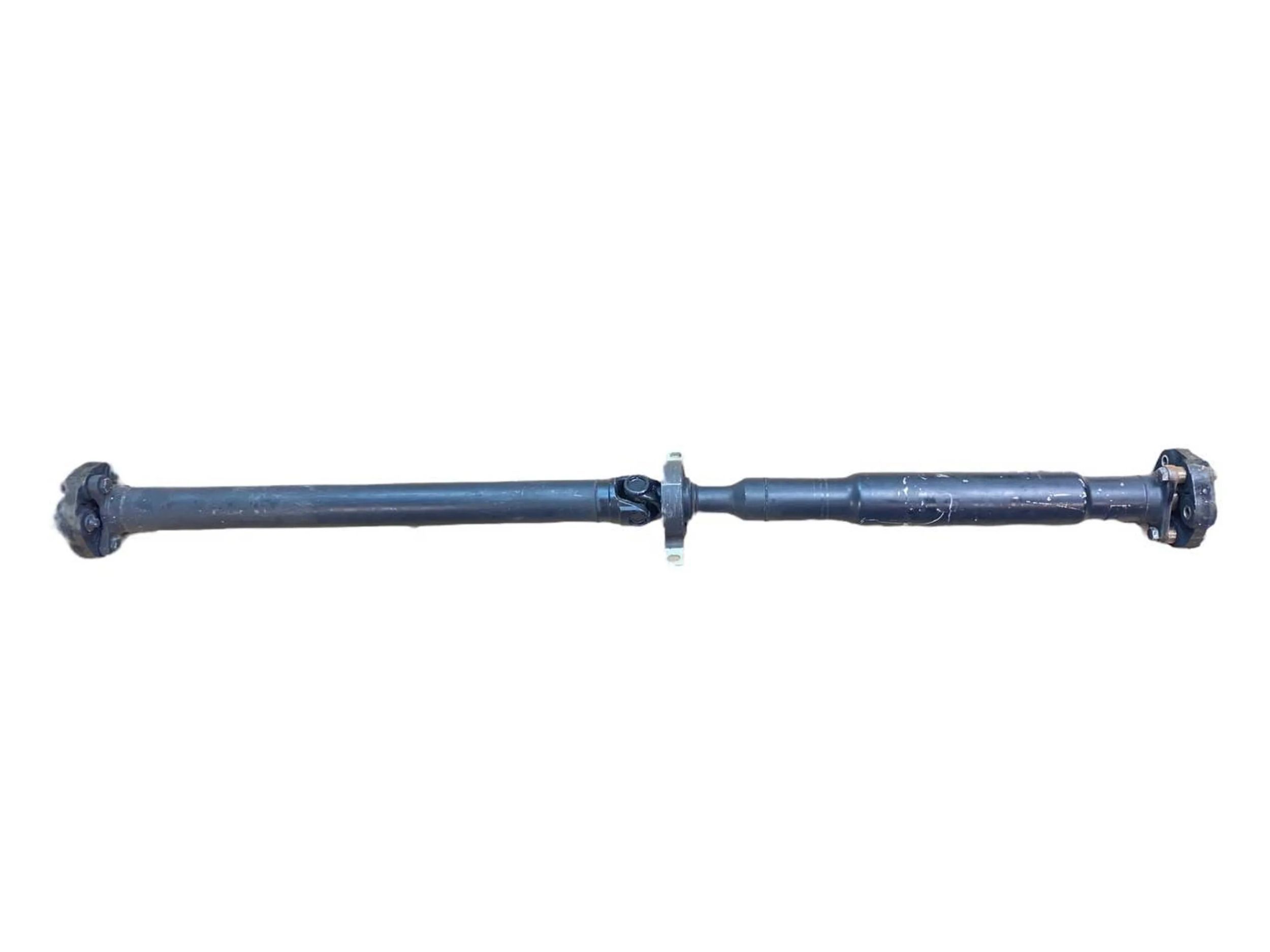 BMW 3 (F30 / F31) Drive shaft (set) BMW 3 SERIES Drive shaft (set) OEM 7632653

Par...
