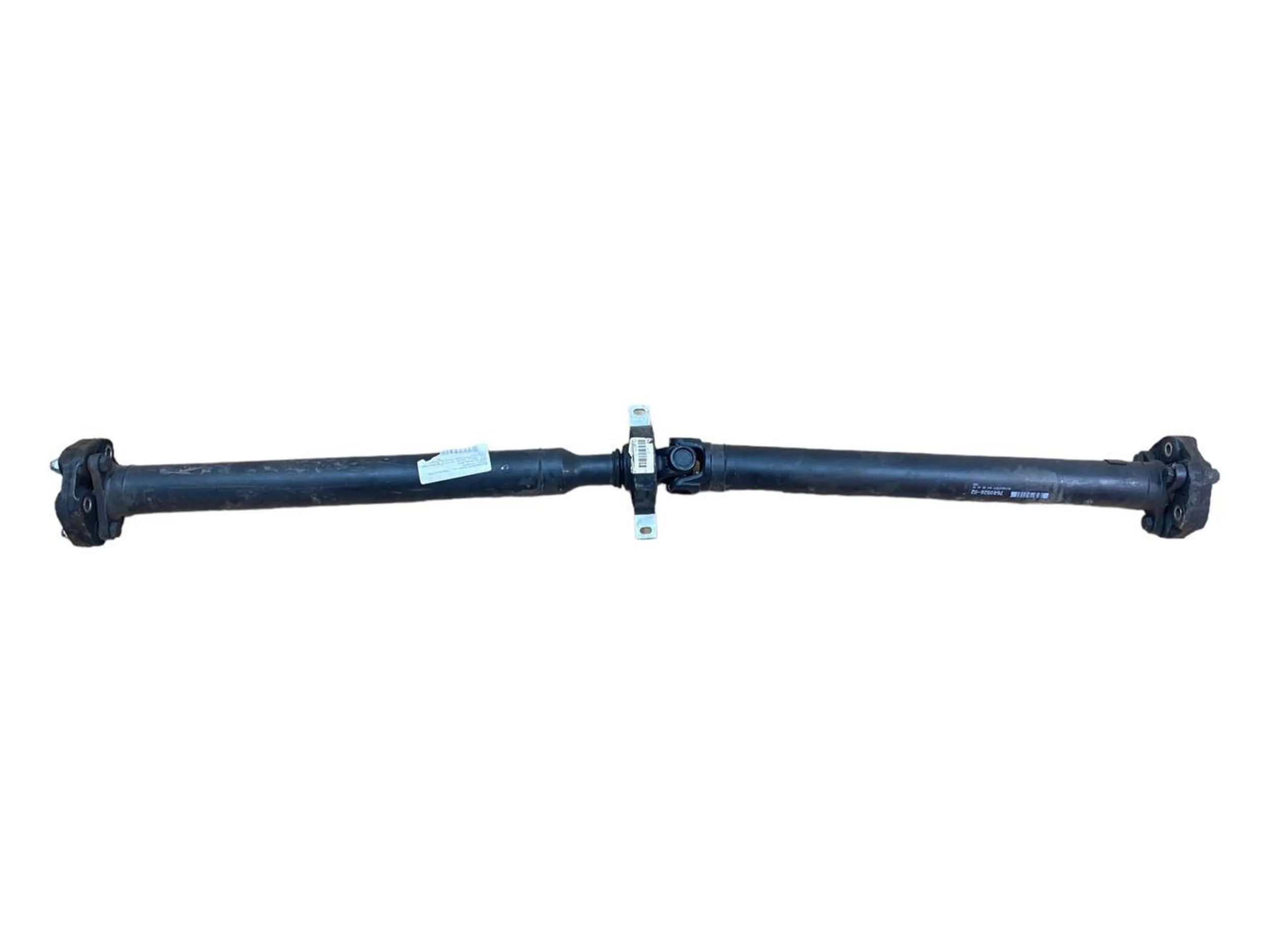 BMW 1 (F20 / F21) Drive shaft (set) BMW 1 SERIES Drive shaft (set) OEM 7640928

Par...