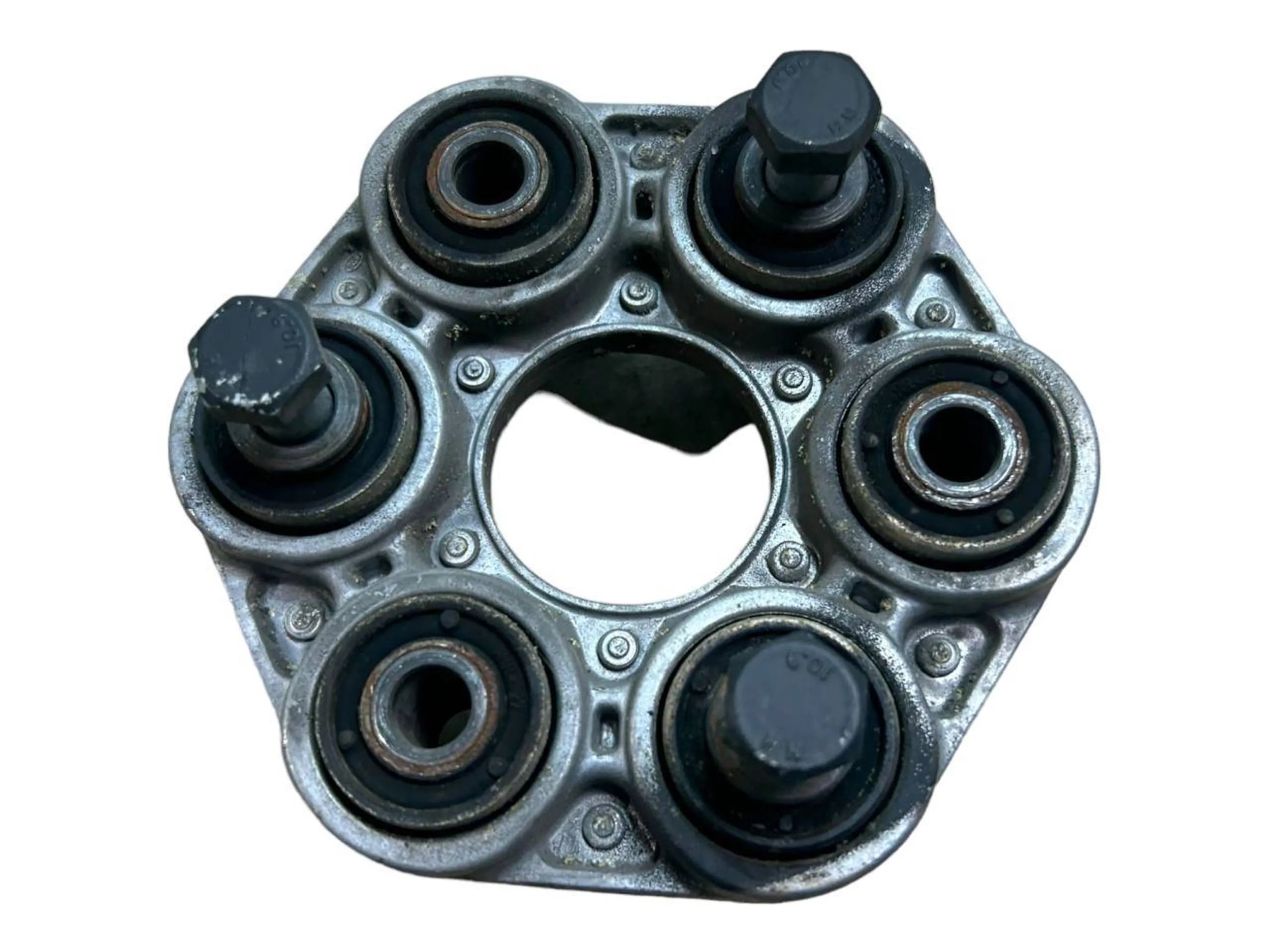 BMW 3 (F30 / F31) Rear prop shaft donut coupling/joint BMW 3 SERIES Rear prop shaft donut coupling/joi...