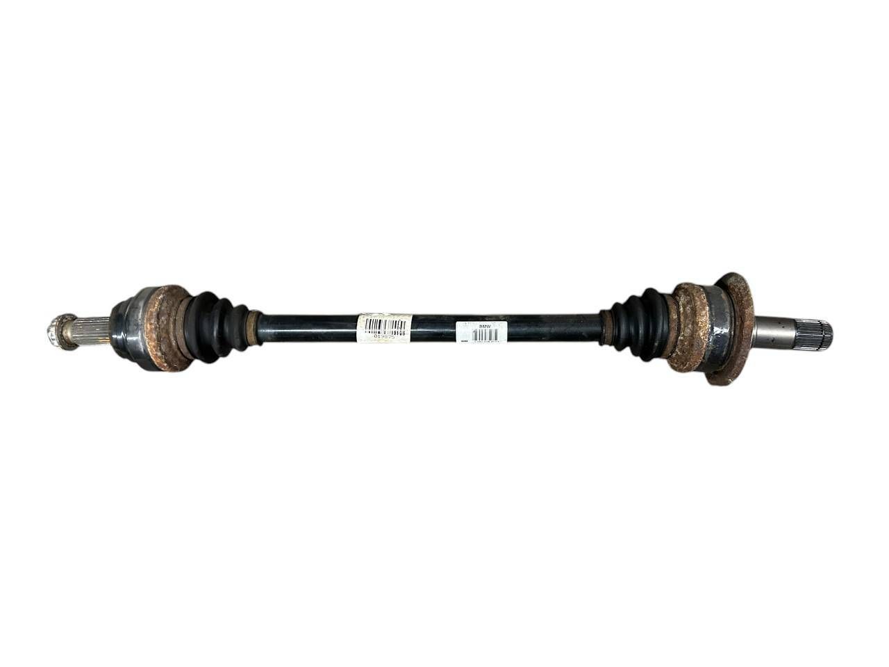 BMW 5 (F10 / F11) Rear driveshaft BMW 5 SERIES Rear driveshaft OEM 7581018

Part ...