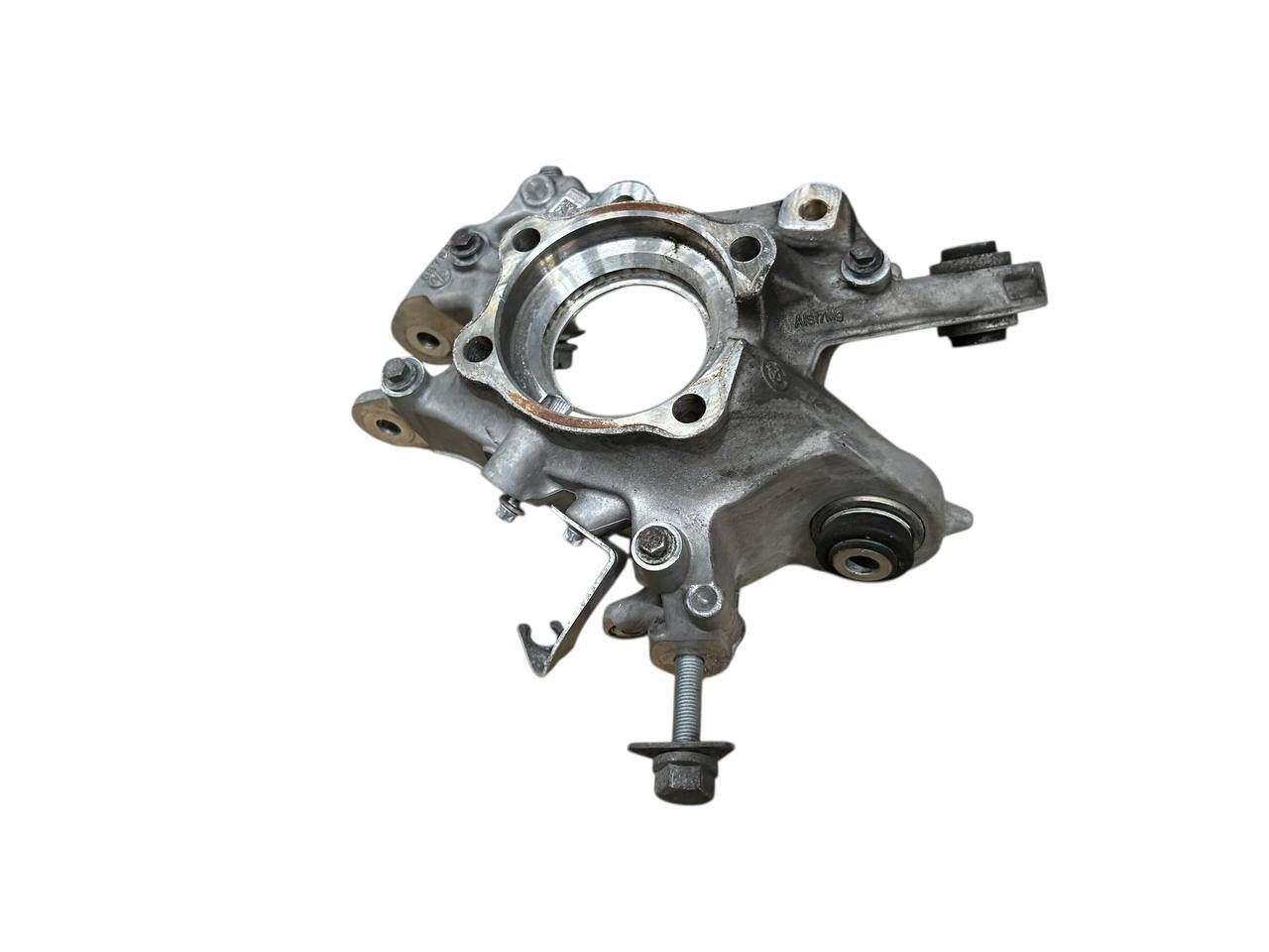 BMW 3 (G20 / G21) Rear wheel hub spindle/knuckle BMW 3 SERIES Rear wheel hub spindle/knuckle OEM...