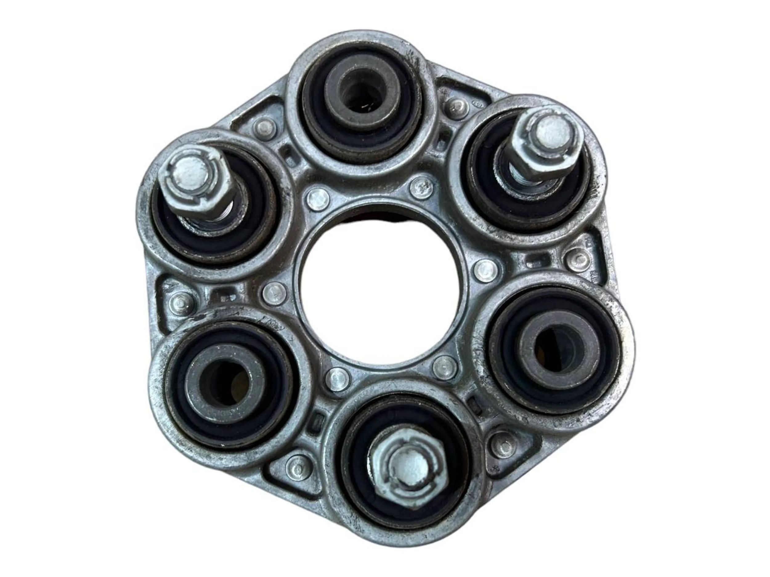 BMW 3 (F30 / F31) Rear prop shaft donut coupling/joint BMW 3 SERIES Rear prop shaft donut coupling/joi...