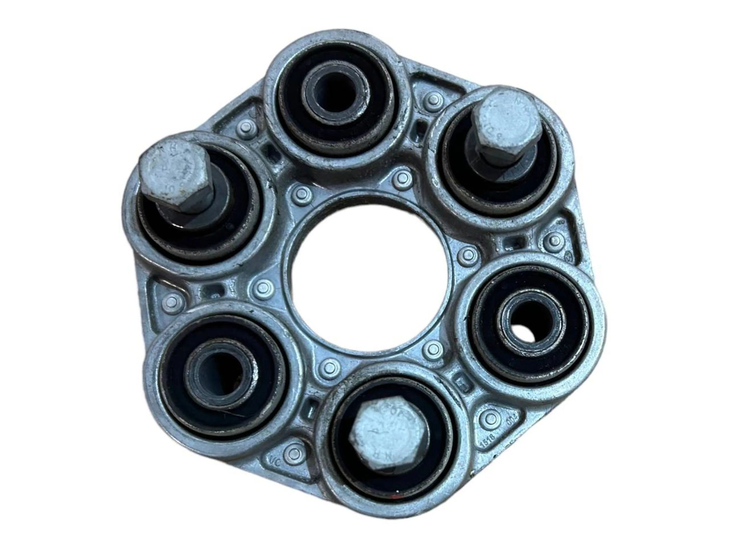 BMW 3 (E90 / E91 / E92 / E93) Rear prop shaft donut coupling/joint BMW 3 SERIES Rear prop shaft donut coupling/joi...