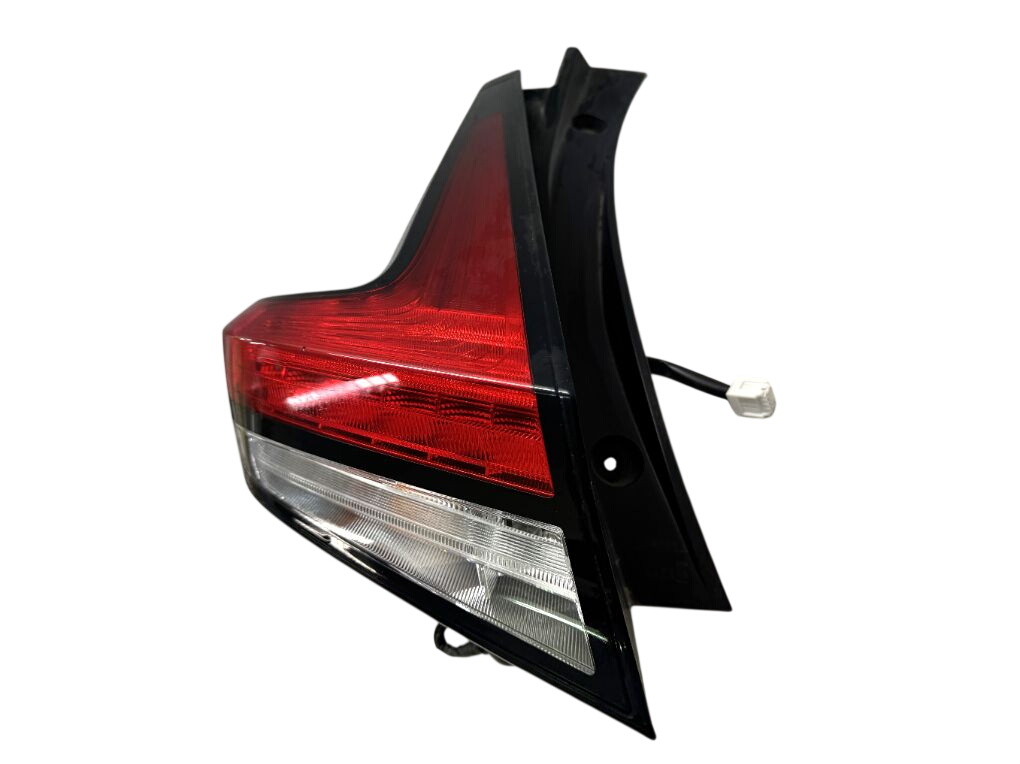 Nissan Leaf tagatuli (vasak) Nissan Leaf Tail light left 26555-5SK0B

Part c...