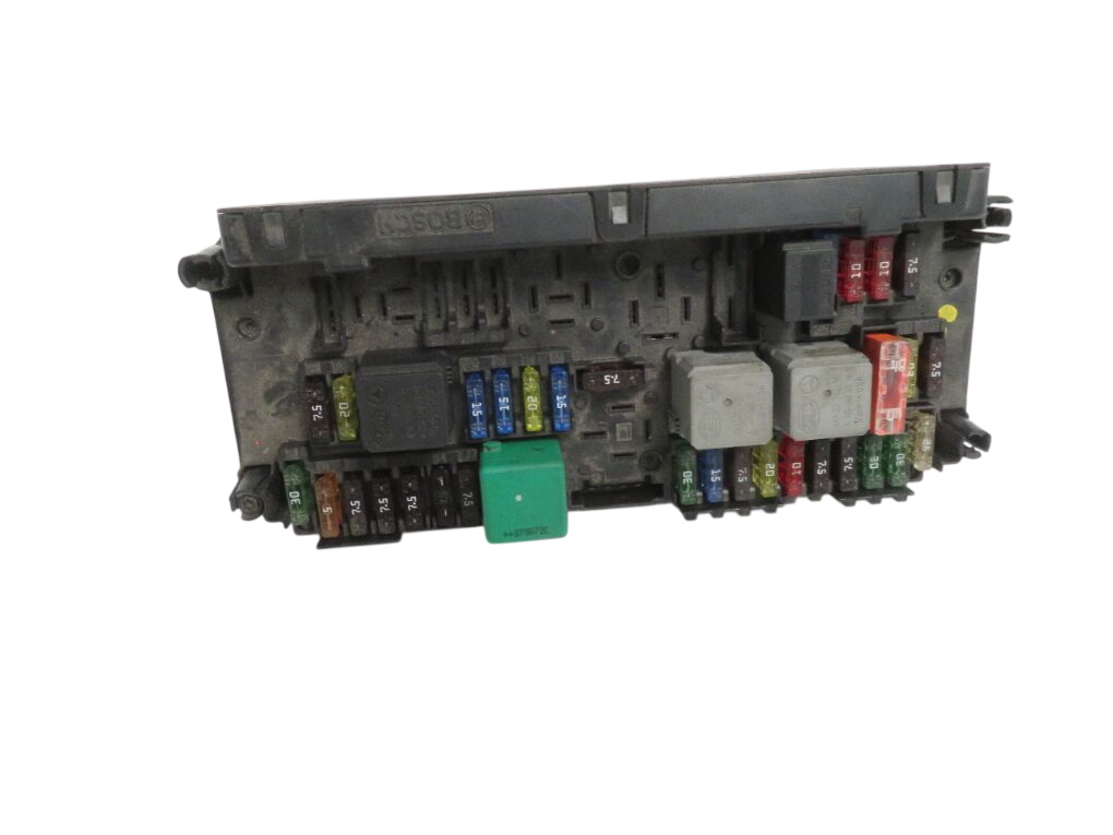 Mercedes-Benz A (W169) Fuse box A2045454601 A2045454401 A2045454701 A2045456401...