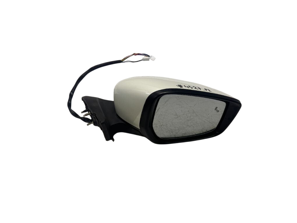 Nissan Leaf peegel (parem) Nissan Leaf Mirror right 963015SH1E

Part codes...