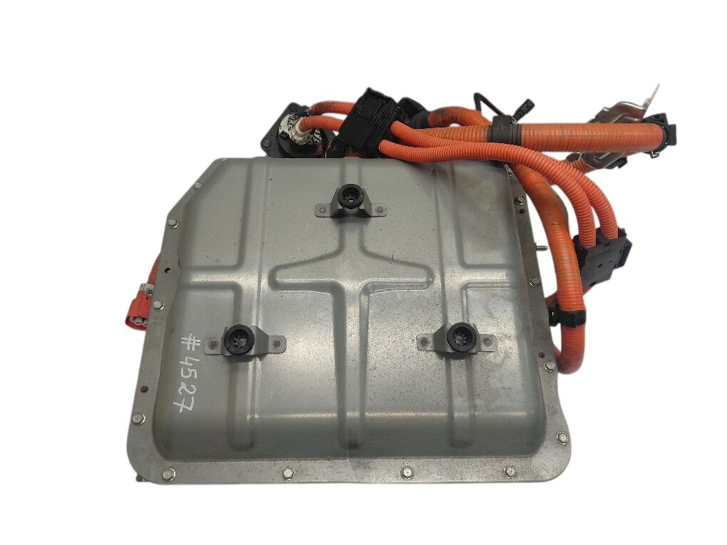 Nissan Leaf Hybrid converter / inverter Hybrid converter / inverter — NISSAN LEAF II (Z...