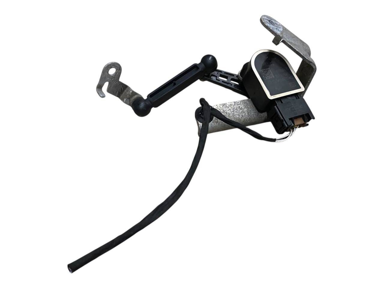 BMW 5 (G30 / G31) Headlight/headlamp level sensor BMW 5 SERIES Headlight/headlamp level sensor OE...