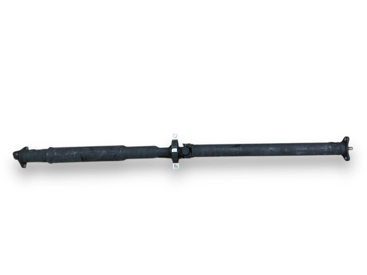 BMW 5 (G30 / G31) Drive shaft (set) BMW 5 SERIES Drive shaft (set) OEM 9470623

Par...