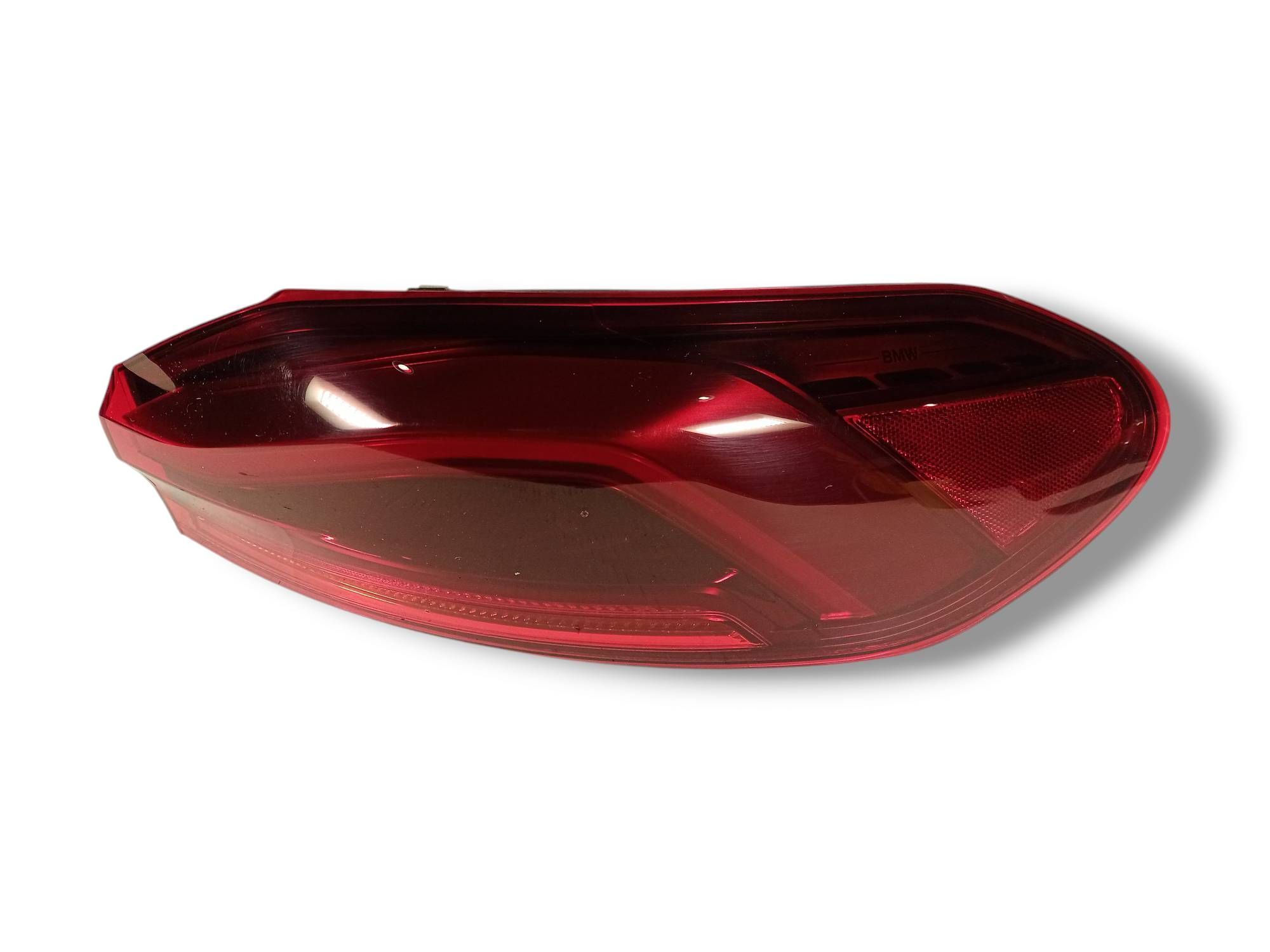 BMW X5 (G05) Rear/tail lights BMW X6 Rear/tail lights OEM 7421114

Part codes...