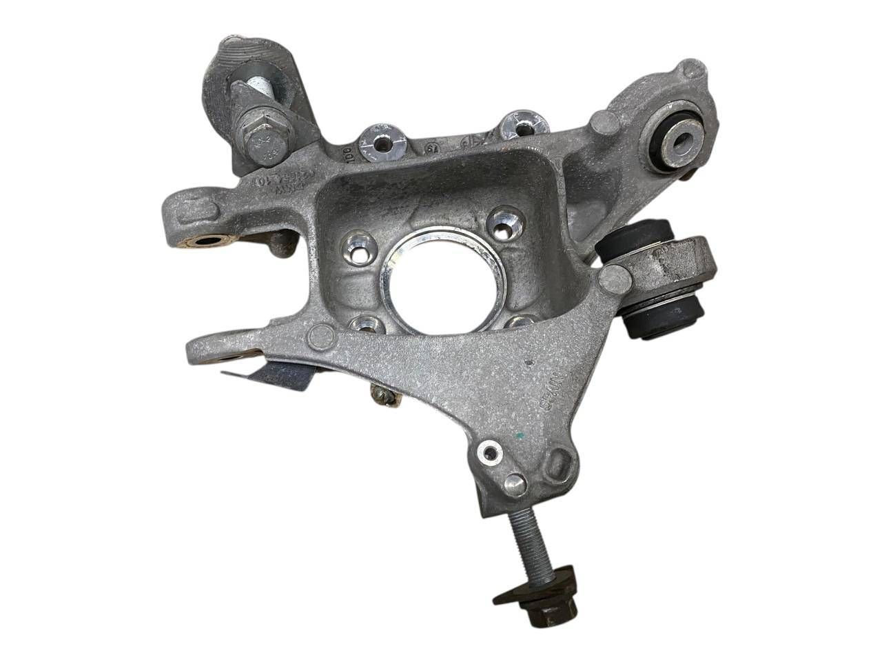 BMW 5 (G30 / G31) Rear wheel hub spindle/knuckle BMW 5 SERIES Rear wheel hub spindle/knuckle OEM...