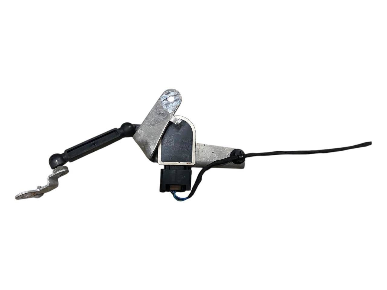BMW 5 (G30 / G31) Headlight/headlamp level sensor BMW 5 SERIES Headlight/headlamp level sensor OE...