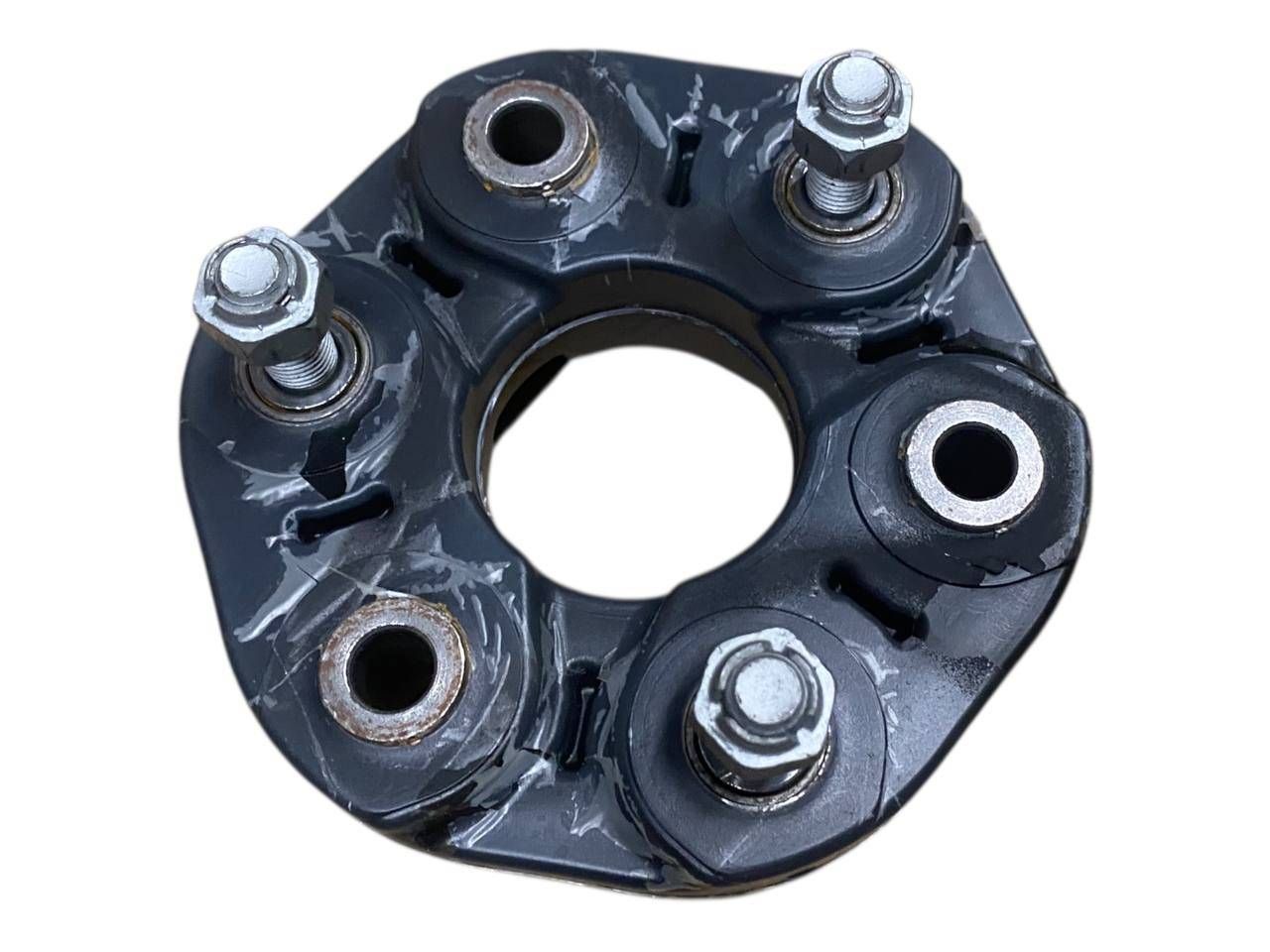 BMW 3 (E90 / E91 / E92 / E93) Rear prop shaft donut coupling/joint BMW 3 SERIES Rear prop shaft donut coupling/joi...