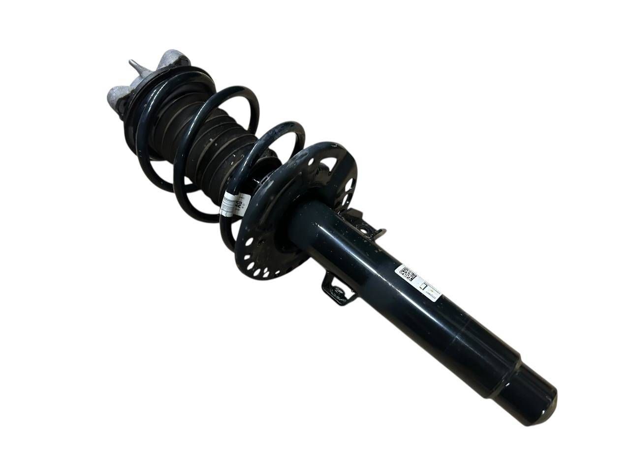 BMW 3 (G20 / G21) Front shock absorber with coil spring BMW 3 SERIES Front shock absorber with coil spr...