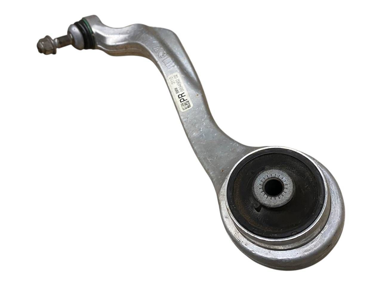 BMW 3 (G20 / G21) Front control arm BMW 3 SERIES Front control arm OEM 6894662

Par...