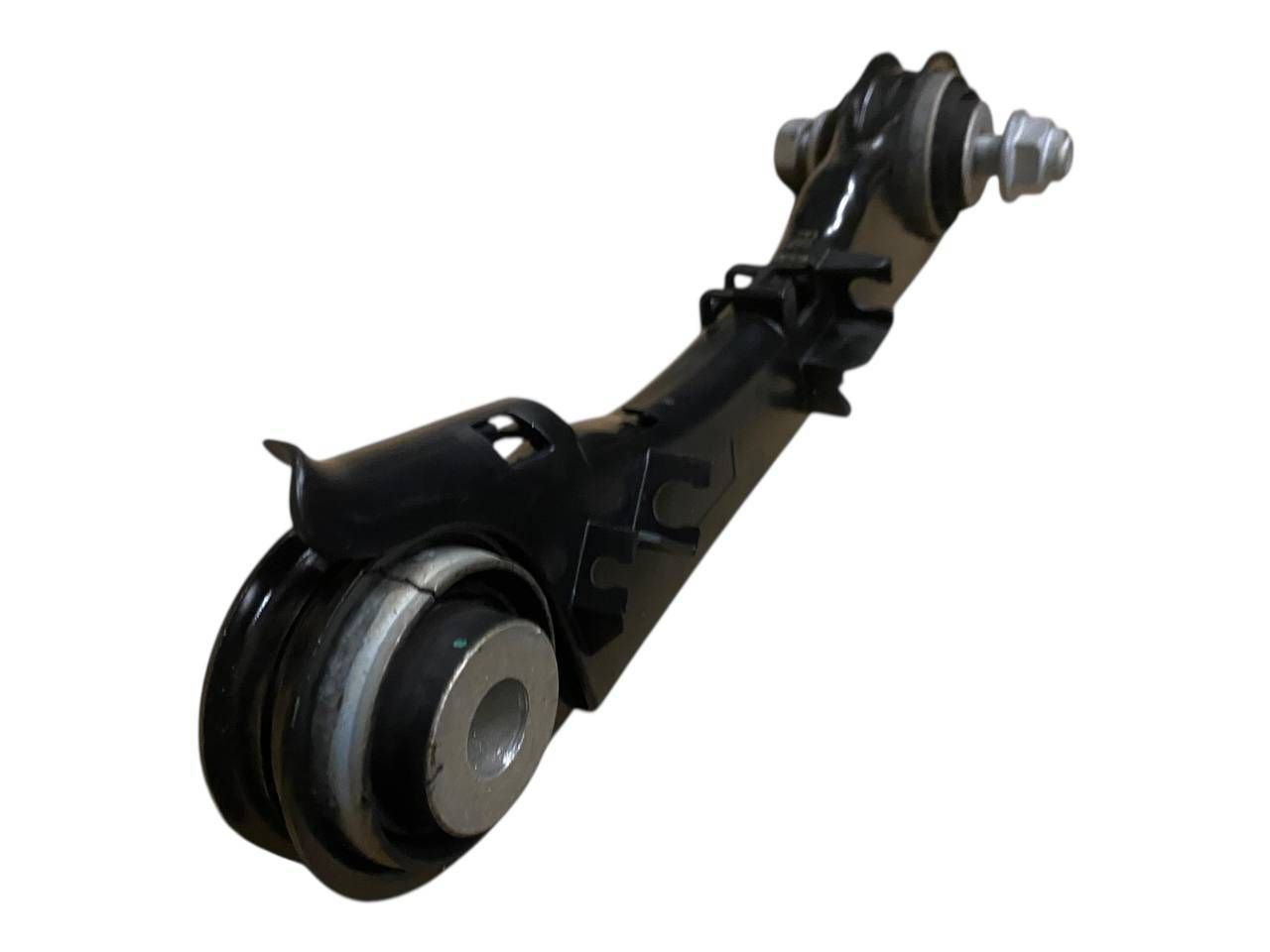 BMW 5 (G30 / G31) Rear control arm BMW M5 Rear control arm OEM 6867537

Part codes...