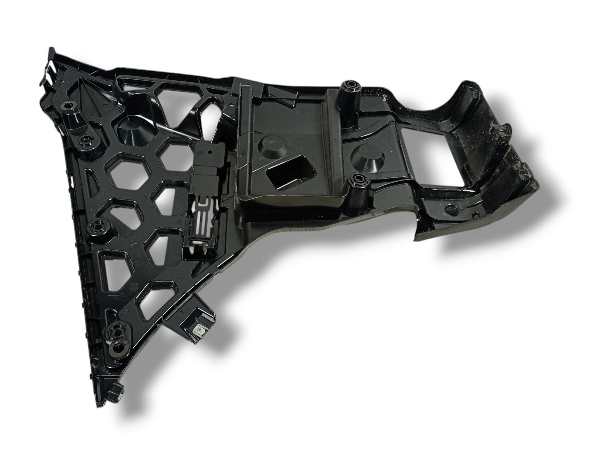 BMW X6 (G06) Front underbody cover/under tray BMW X6 Front underbody cover/under tray OEM 808...