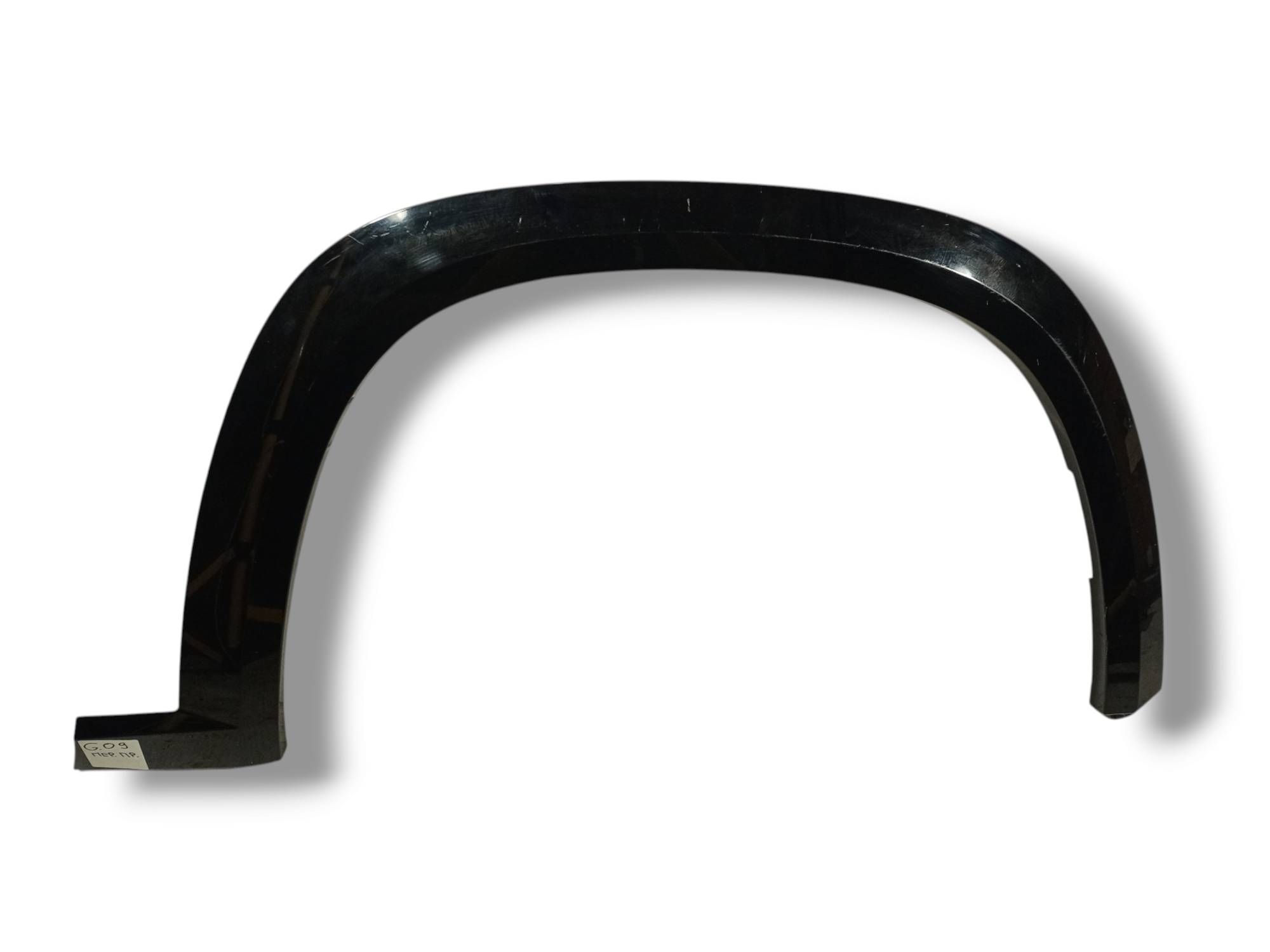 BMW XM (G09) Front arch trim